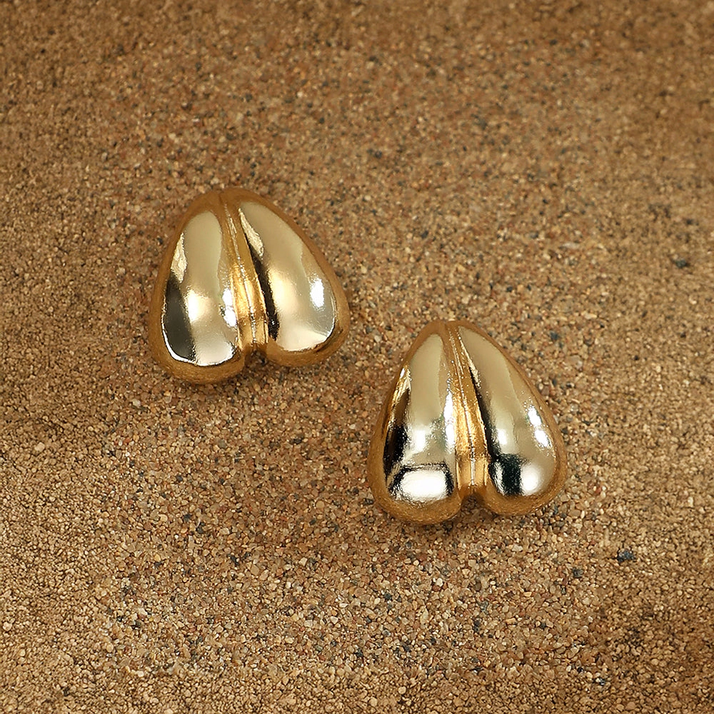SOHI Women's The Droplet-Heart Stud Earrings - California Gold