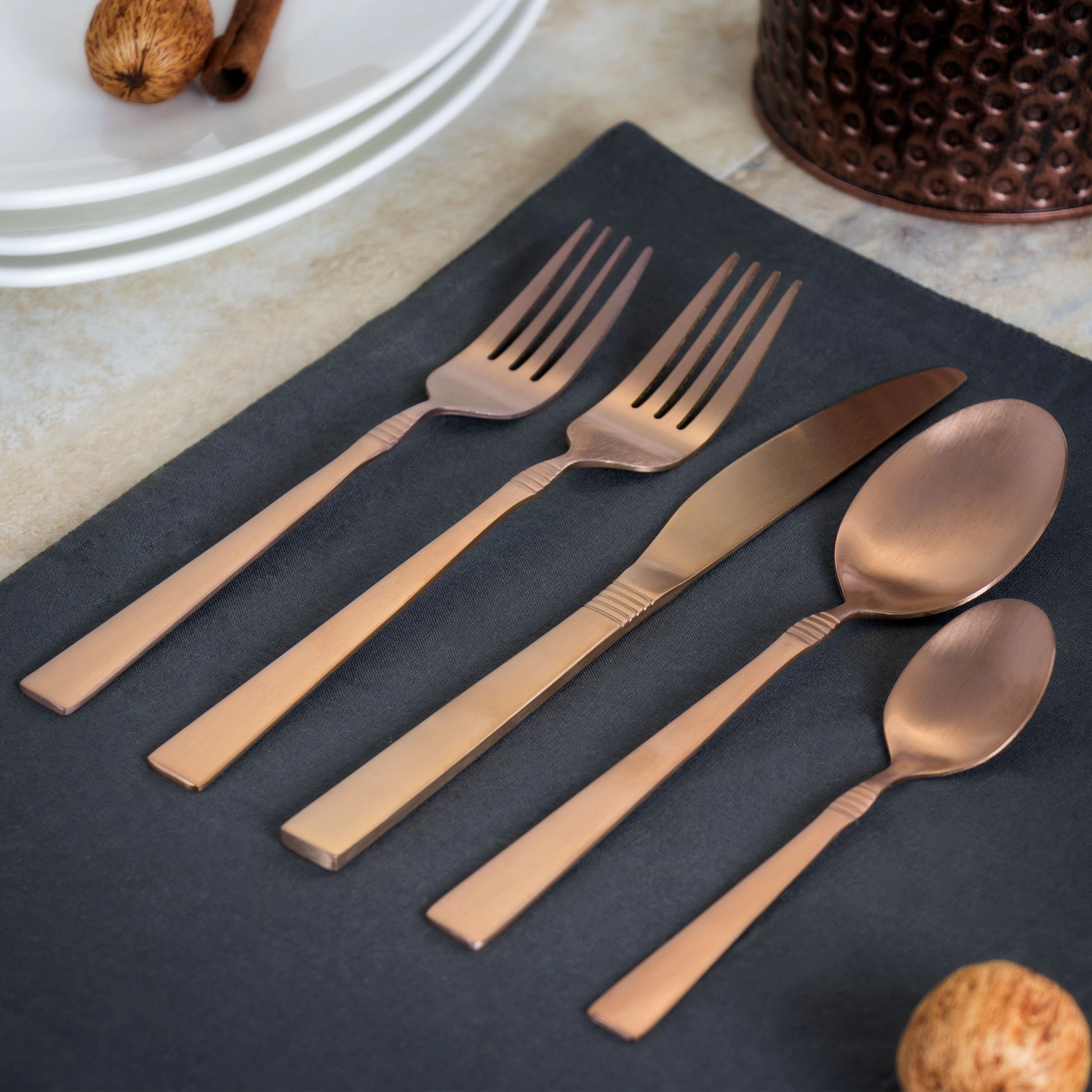 MegaChef Cravat 20 Piece Flatware Utensil Set, Stainless Steel Silverware Metal Service for 4 in Matte Rose