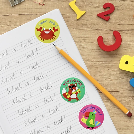 Wrapables Animal Sticker Roll, Stickers for Sealing Cards, Envelopes ...