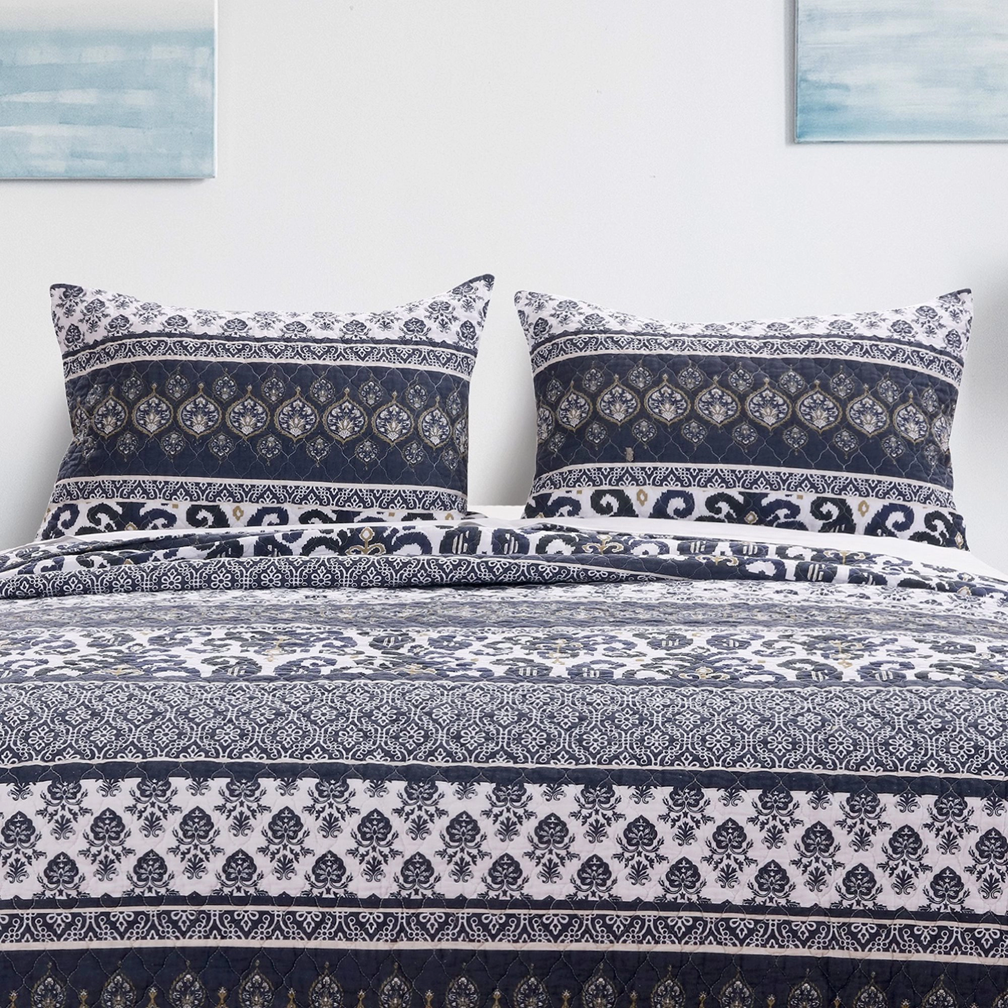 Barefoot Bungalow Native Tropical Tiki Style And Reversible Pillow Sham