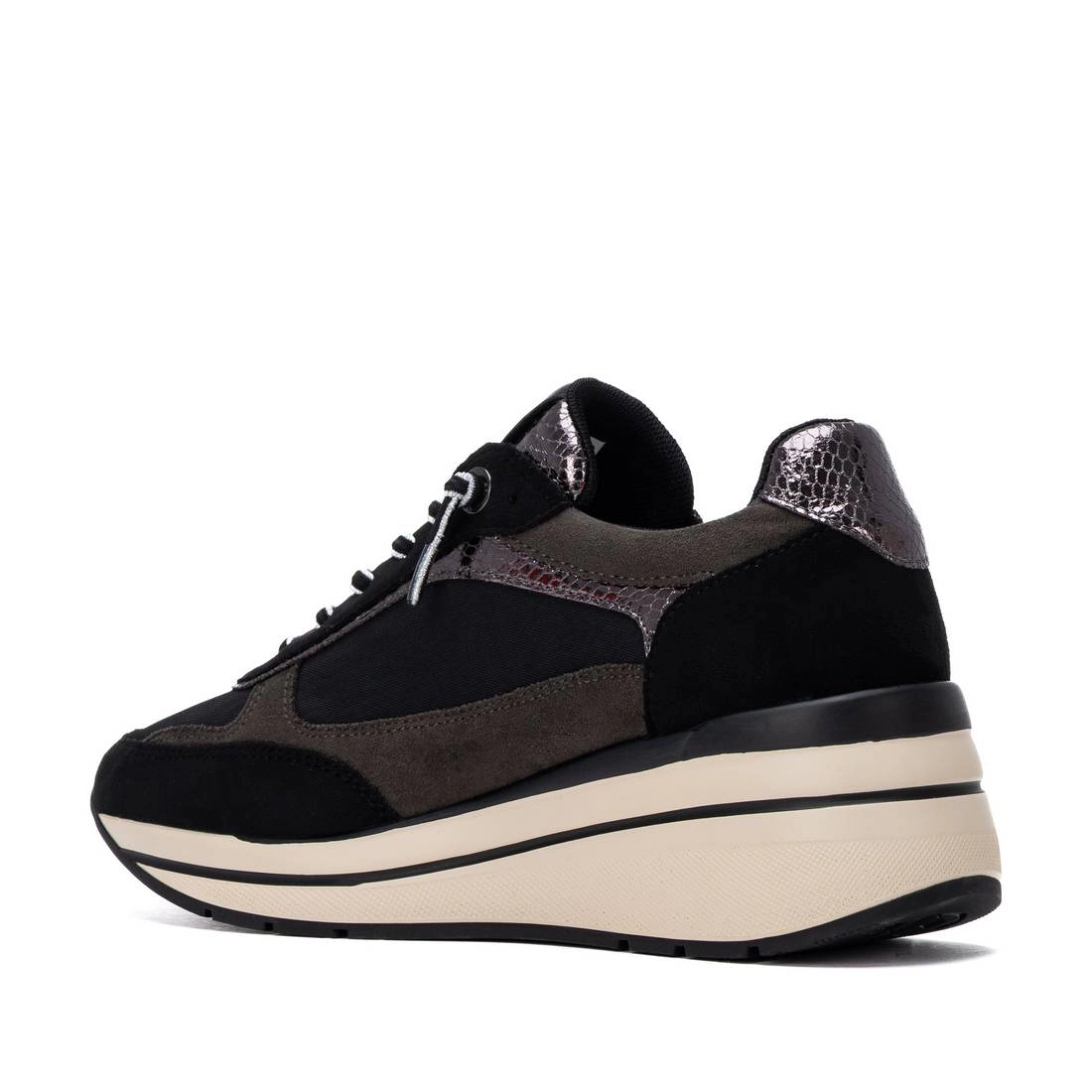 XTI Women's Casual Suede Wedge Sneakers
