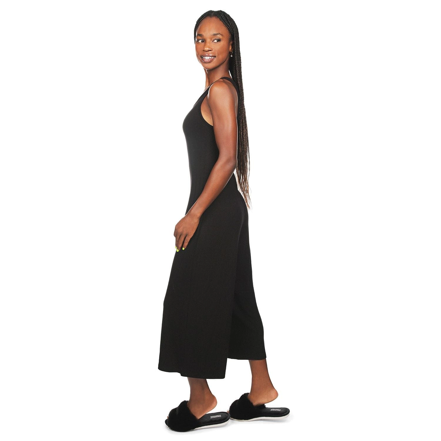 MeMoi Women's V-Neck Luxe Rib Fitted Capri Style Romper