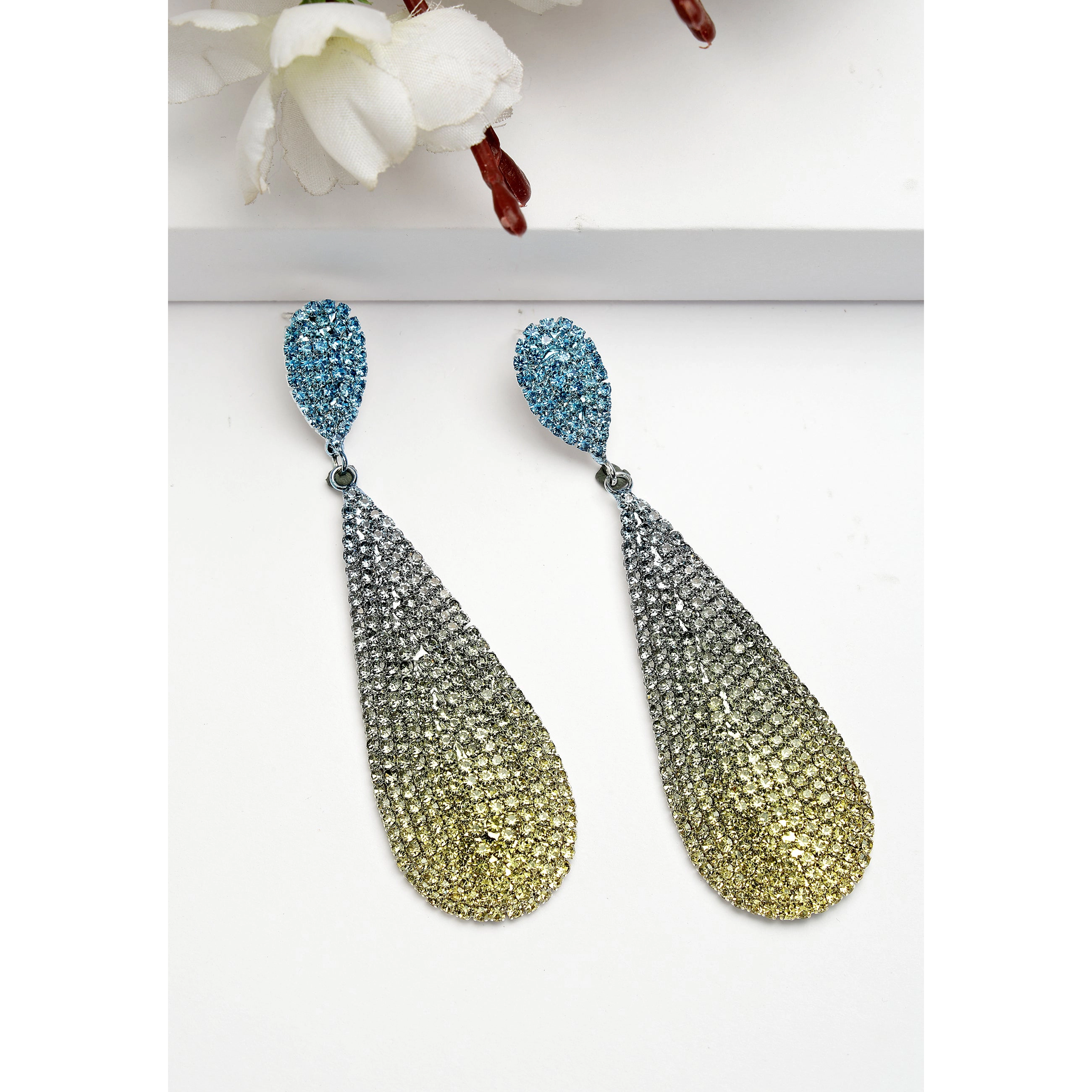 AGP PARIS Womens Diva Collection Rain Drop Earrings