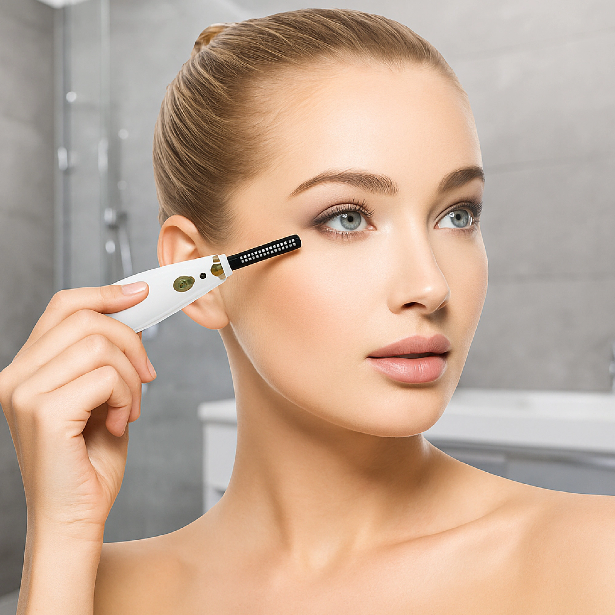 Pursonic Women's Rechargeable Heated Eyelash Curler with Comb