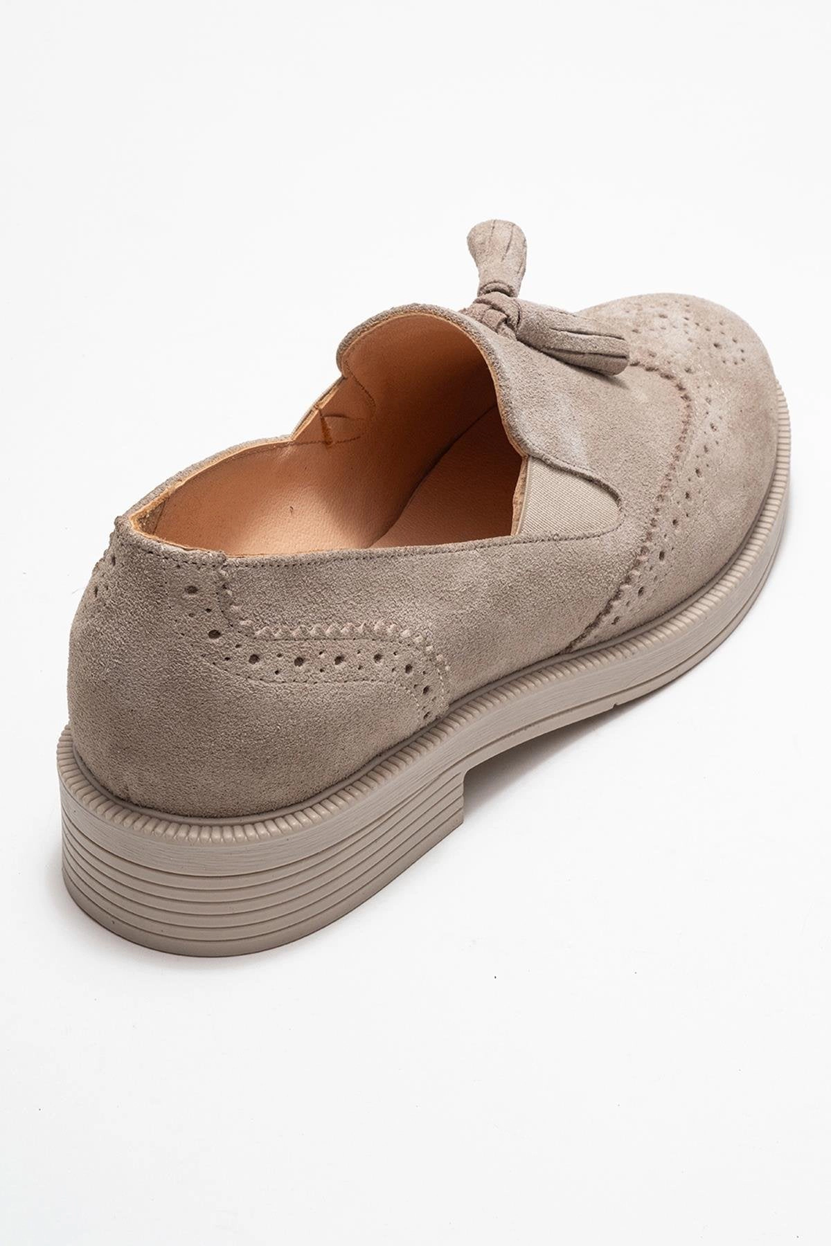 Forever & Always Womens Alex Leather Tassel Loafers