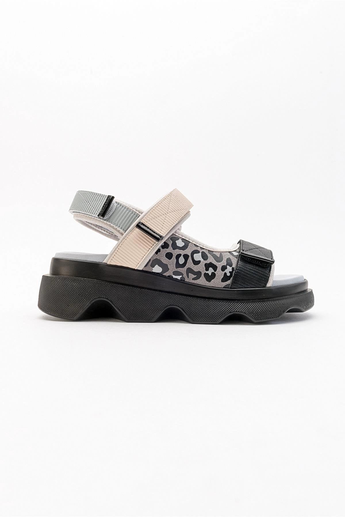 Prologue Shoes Womens Tedy Velcro Strap Sandal