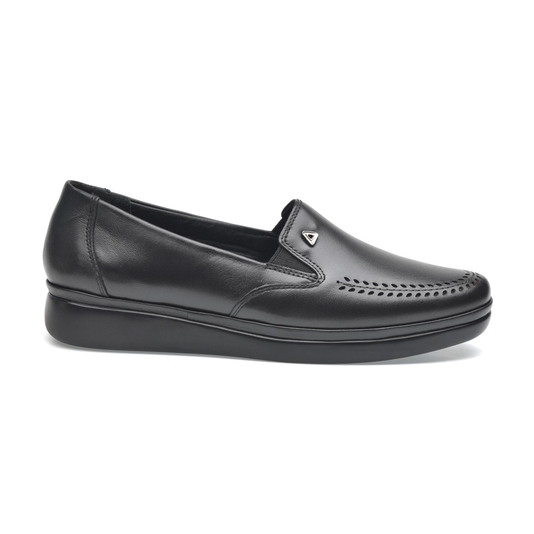 Pazstor Women's Lambskin Moccasins Mireya