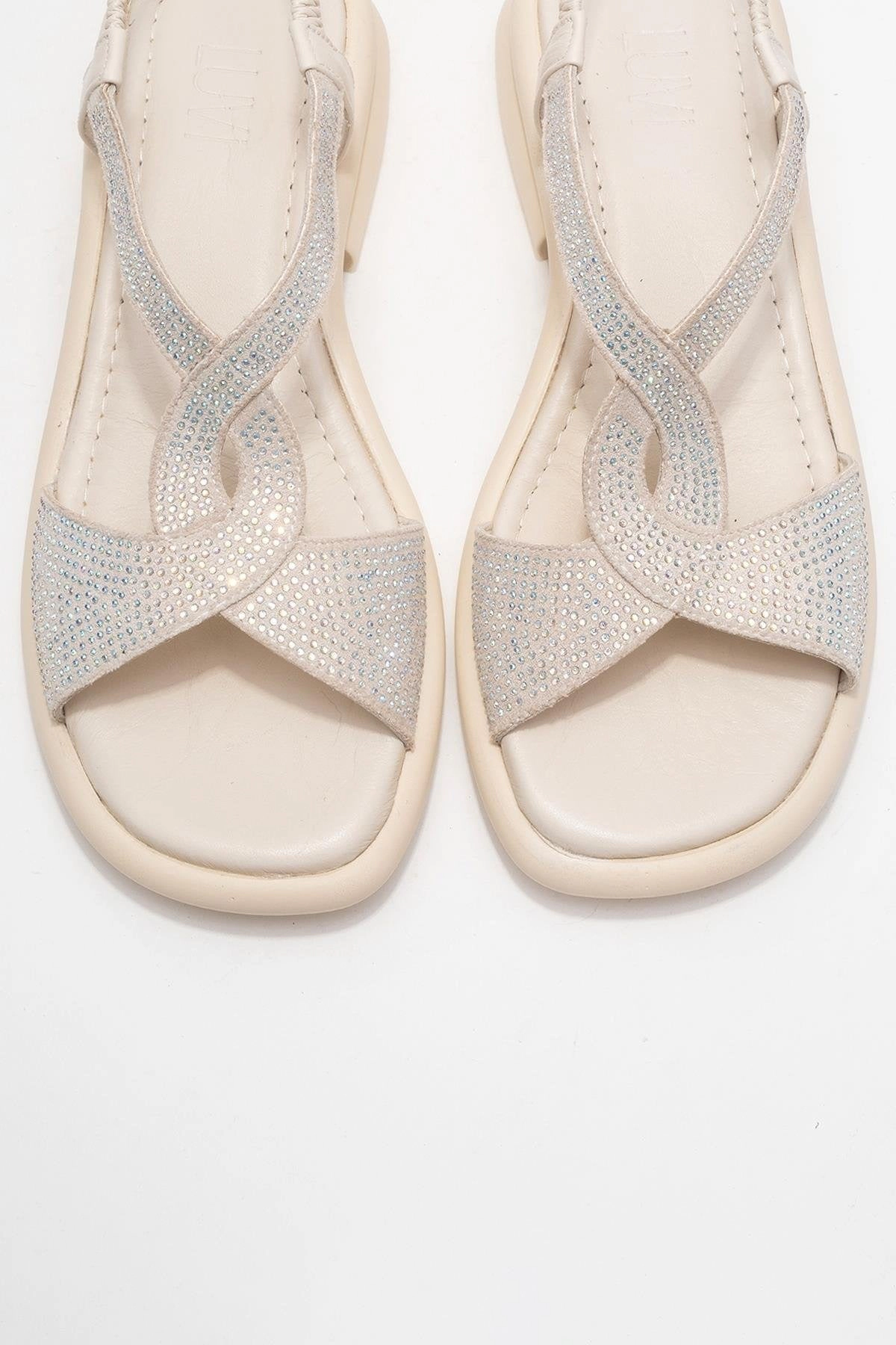 Forever & Always Womens Sieglinde Embellished Leather Sandals
