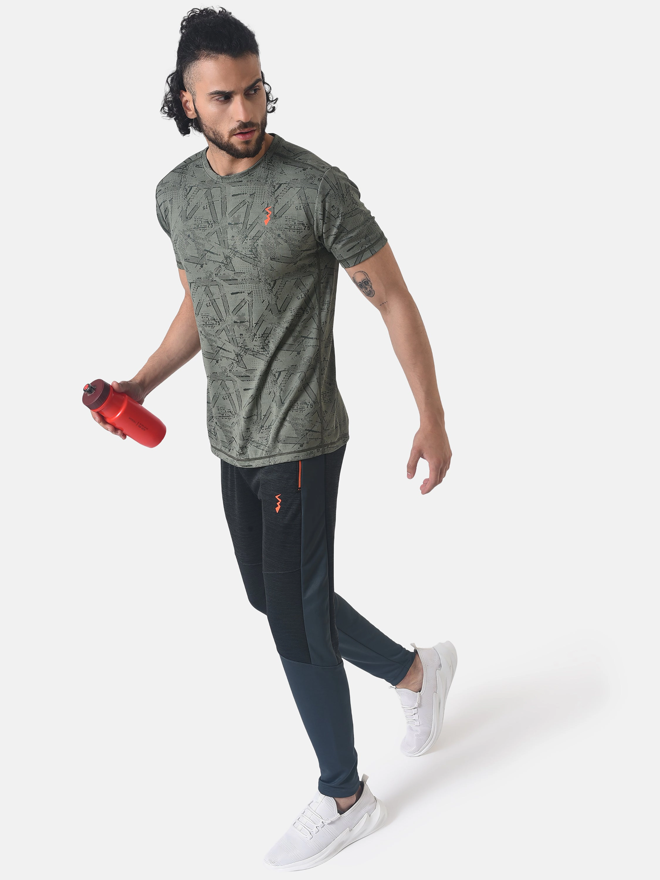 Cahoot Men's Graphic Design Stylish Activewear & Sports T-Shirts