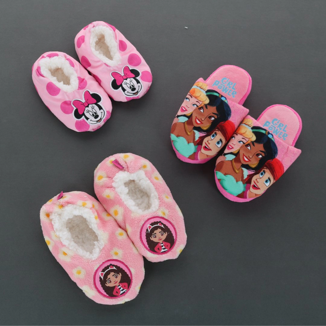 Textiel Trade Girl's Disney Minnie Mouse & Polka Dots Anti-Slip Slippers