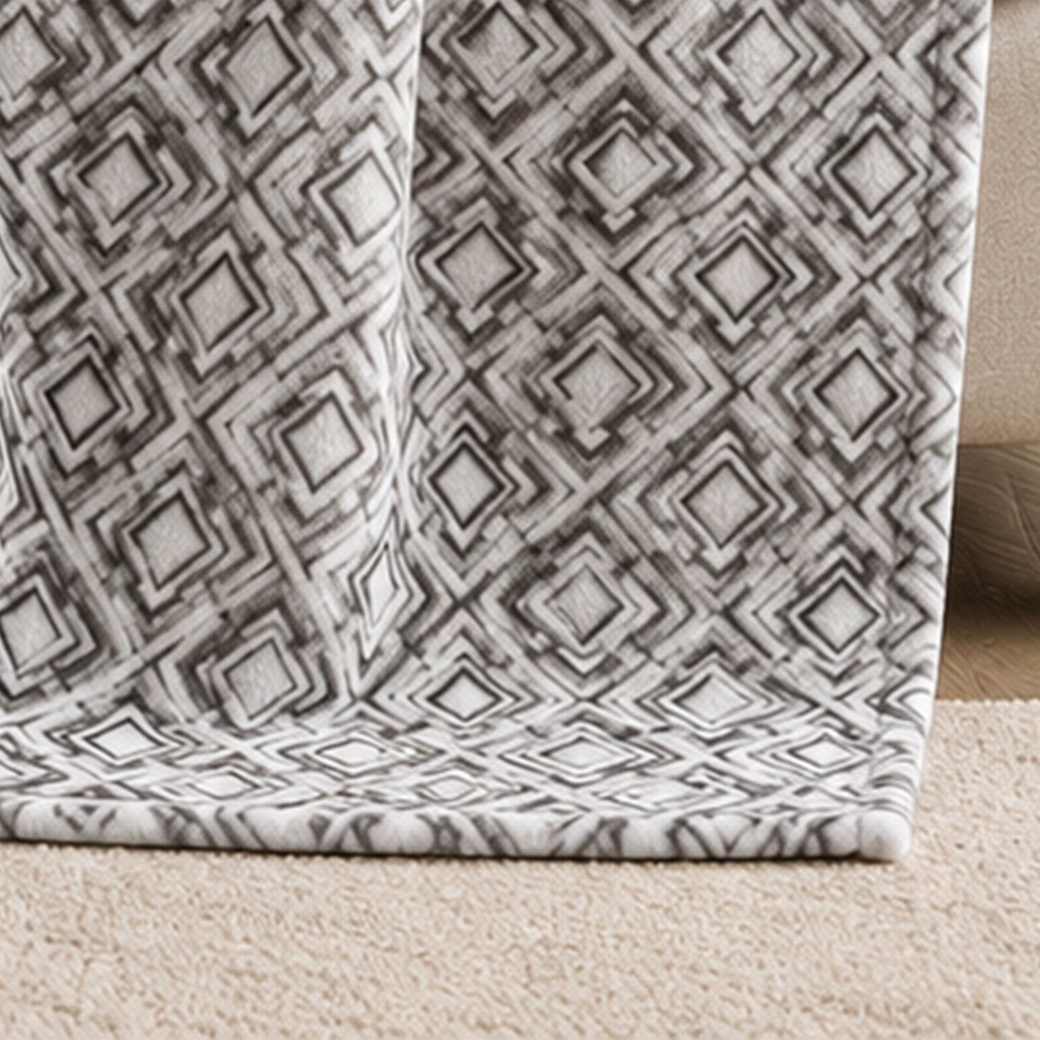 Plazatex Peralto Ultra Soft Plush 100% Polyester Lightweight Decorative Sofa Bed Throw 50"x60" Grey