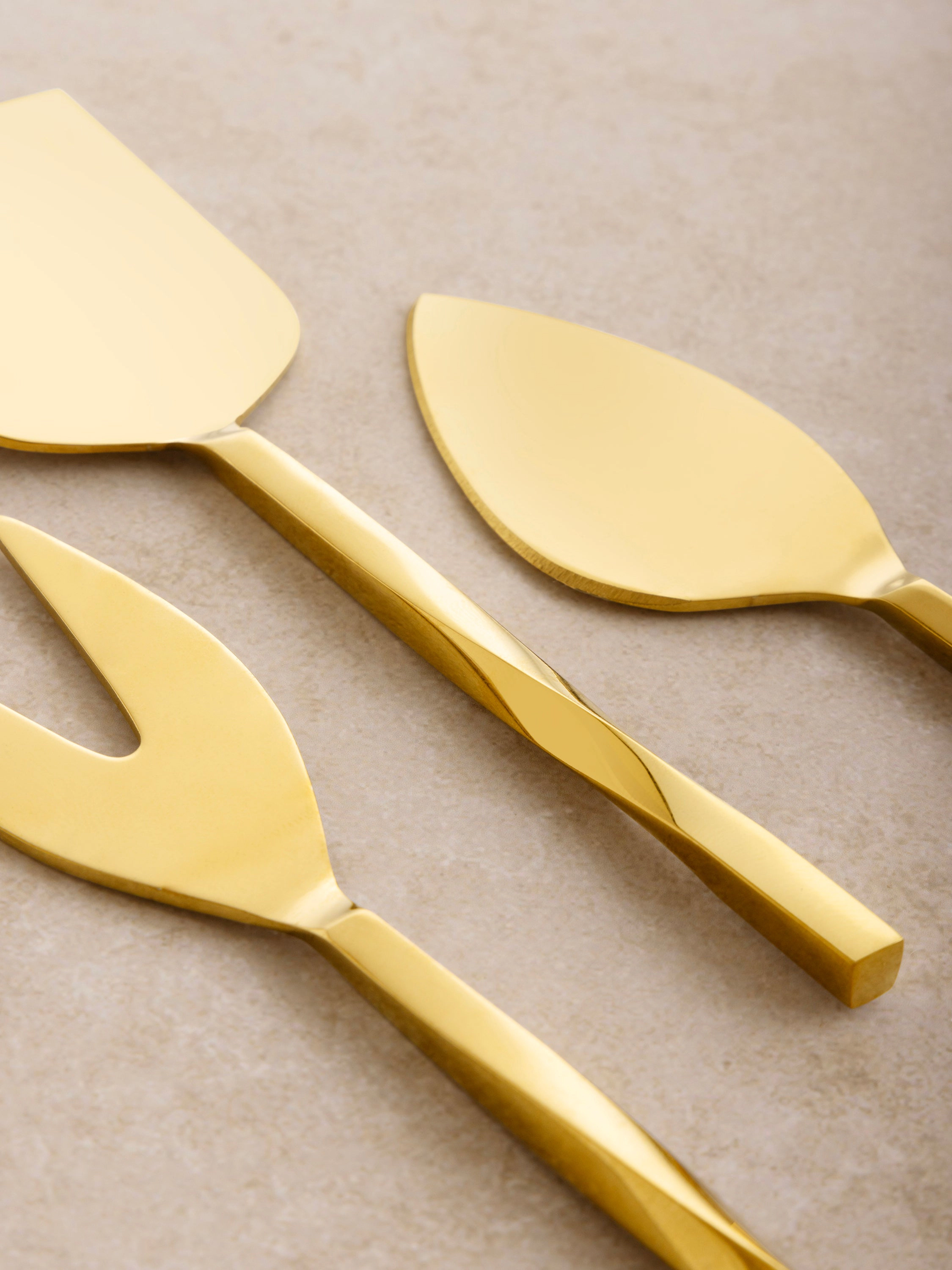 GAURI KOHLI Oslo Cheese Knives