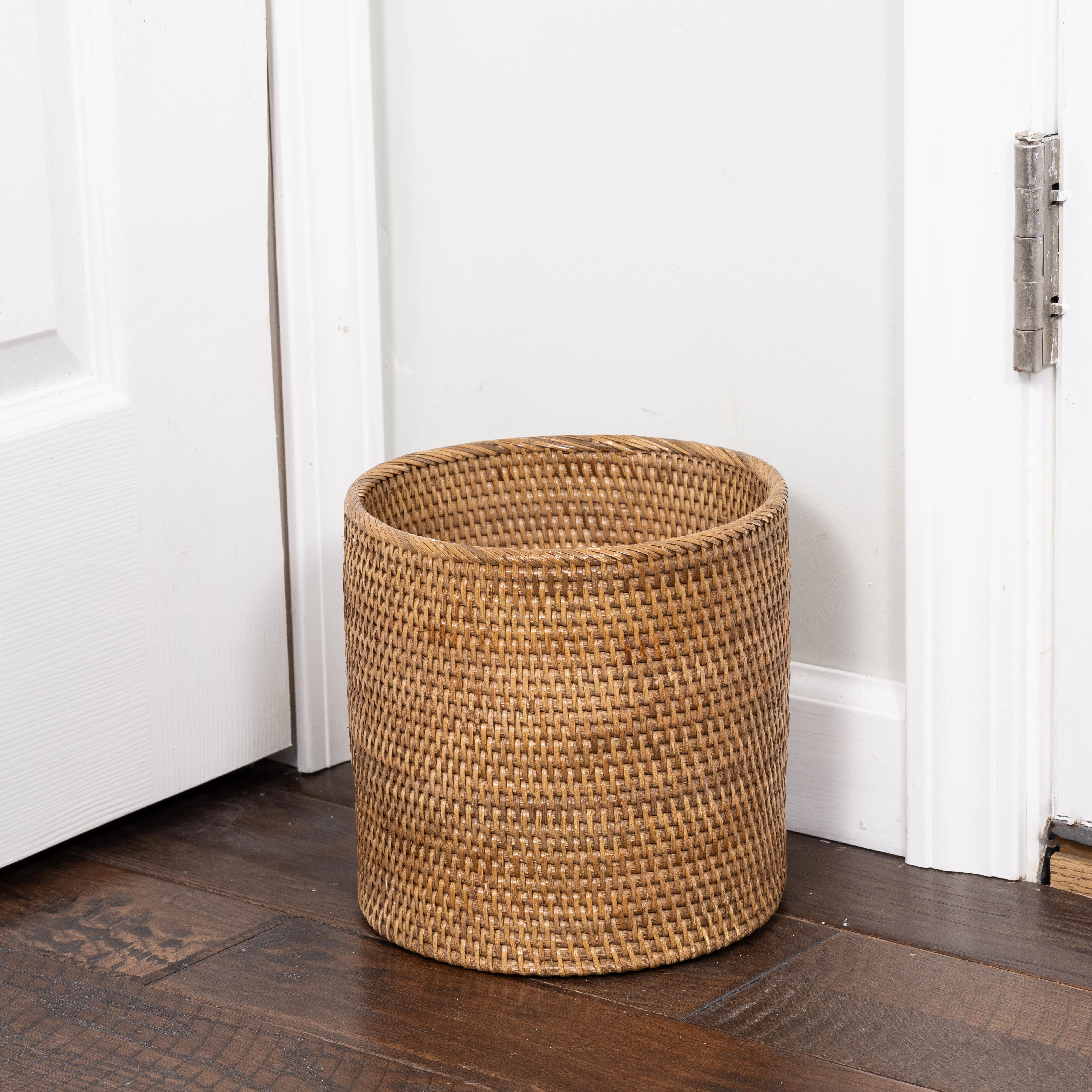 Saboga Home™ Petit Round Waste Basket