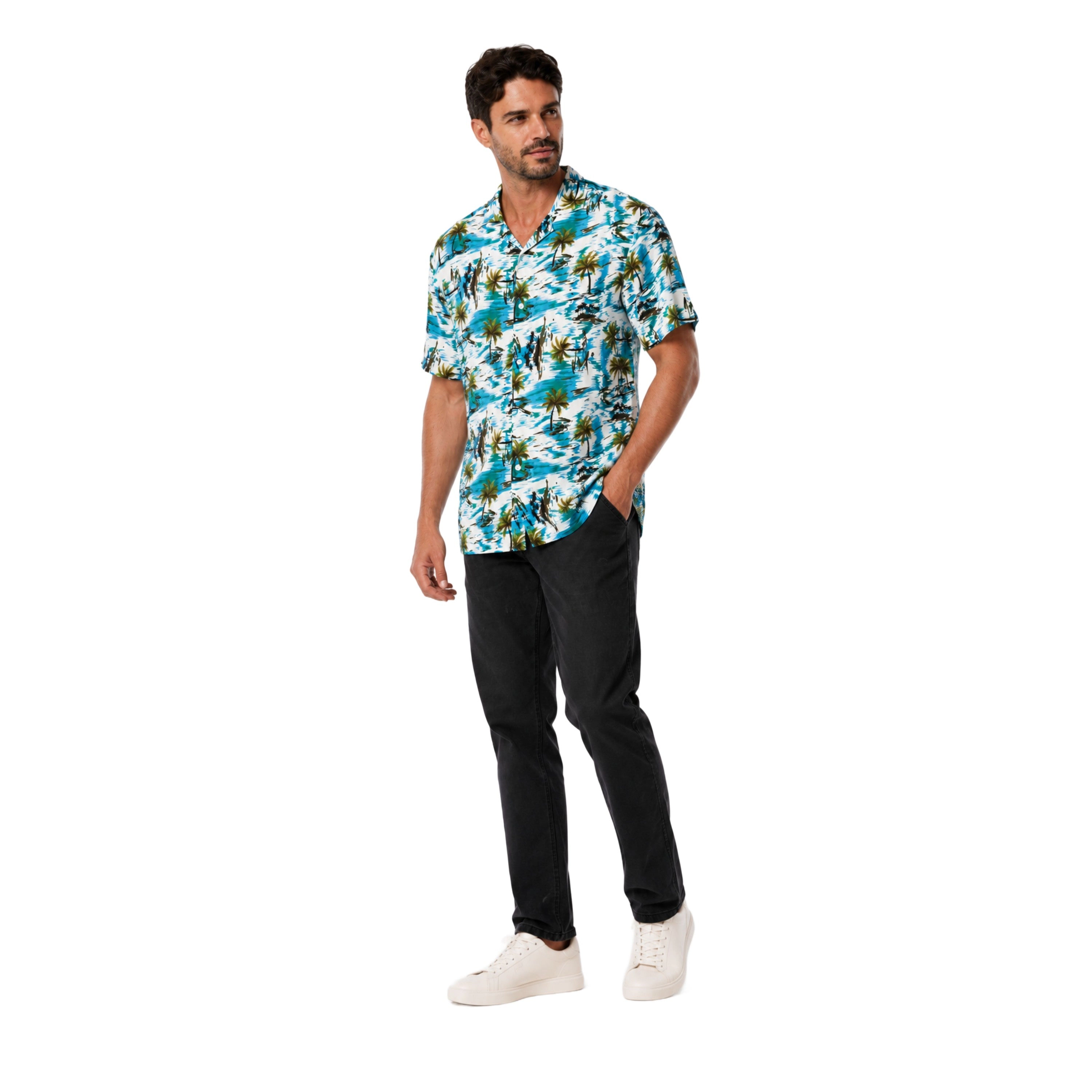 Mio Marino Men's Tropical Print Button-Down Hawaiian Camp Shirt