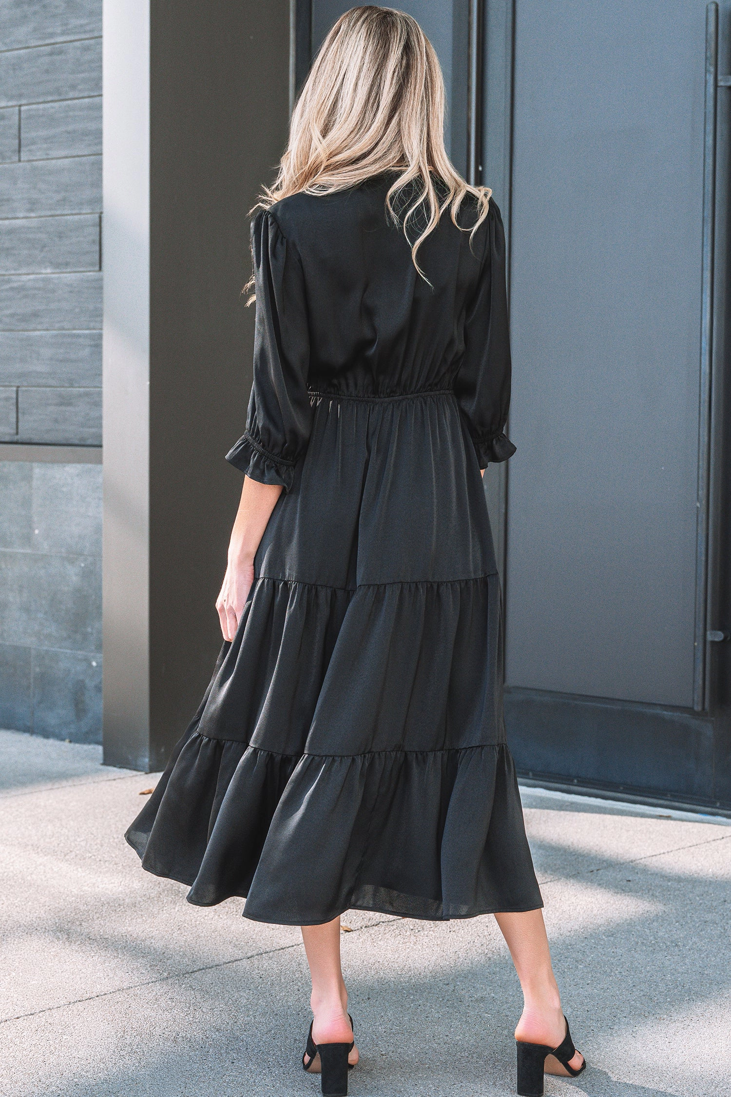 Threaded Pear Women's Natasha Sleeve Tiered Maxi Dress