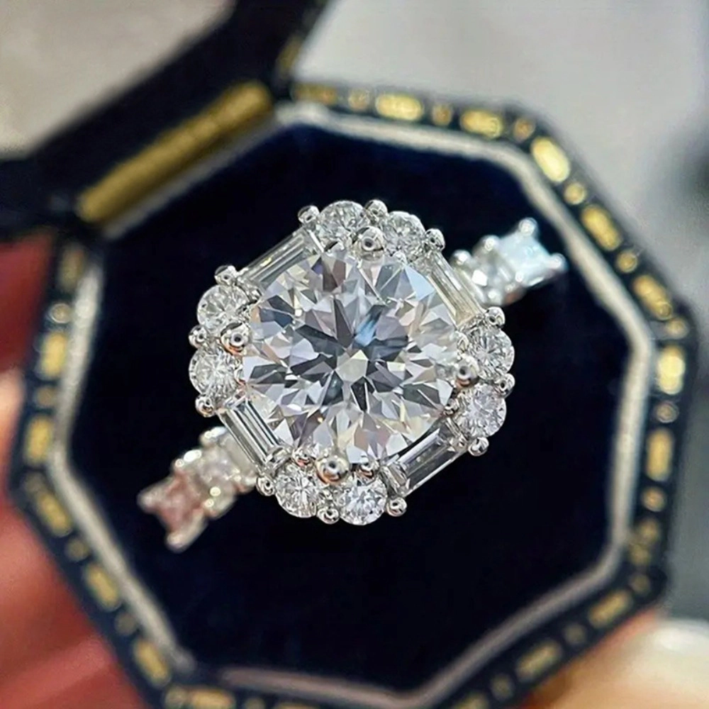 Brilliant Cubic Zirconia Wedding Band Ring for Women