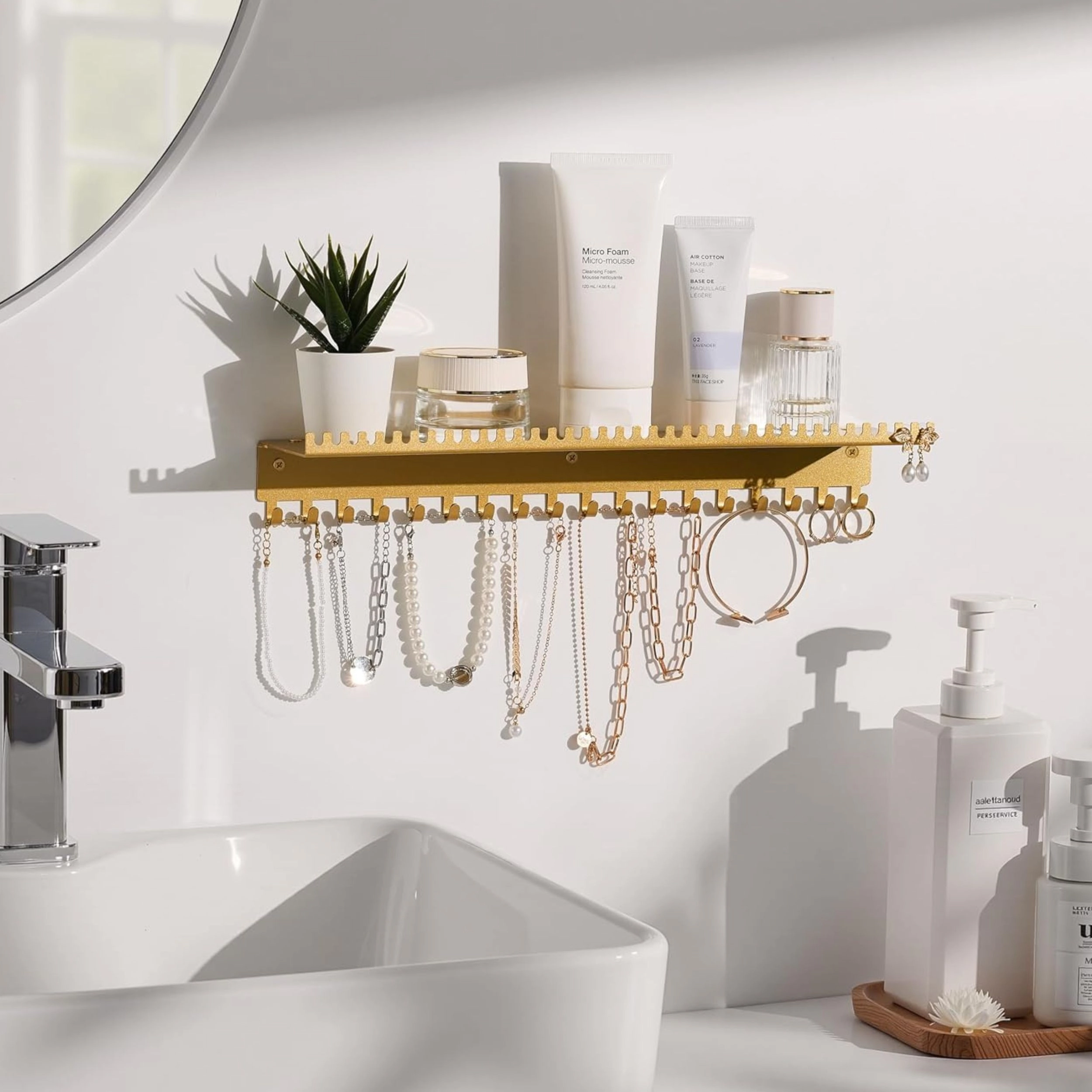 Stock Preferred Wall Mounted Jewelry Organizer with Shelf and 56 Hooks for Necklaces