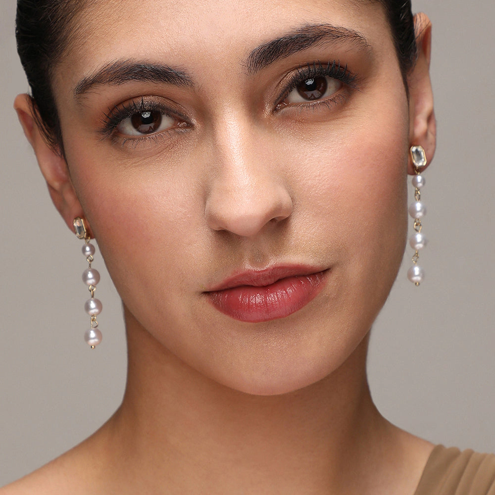 SOHI Women's Pearl Strand Drop Earrings