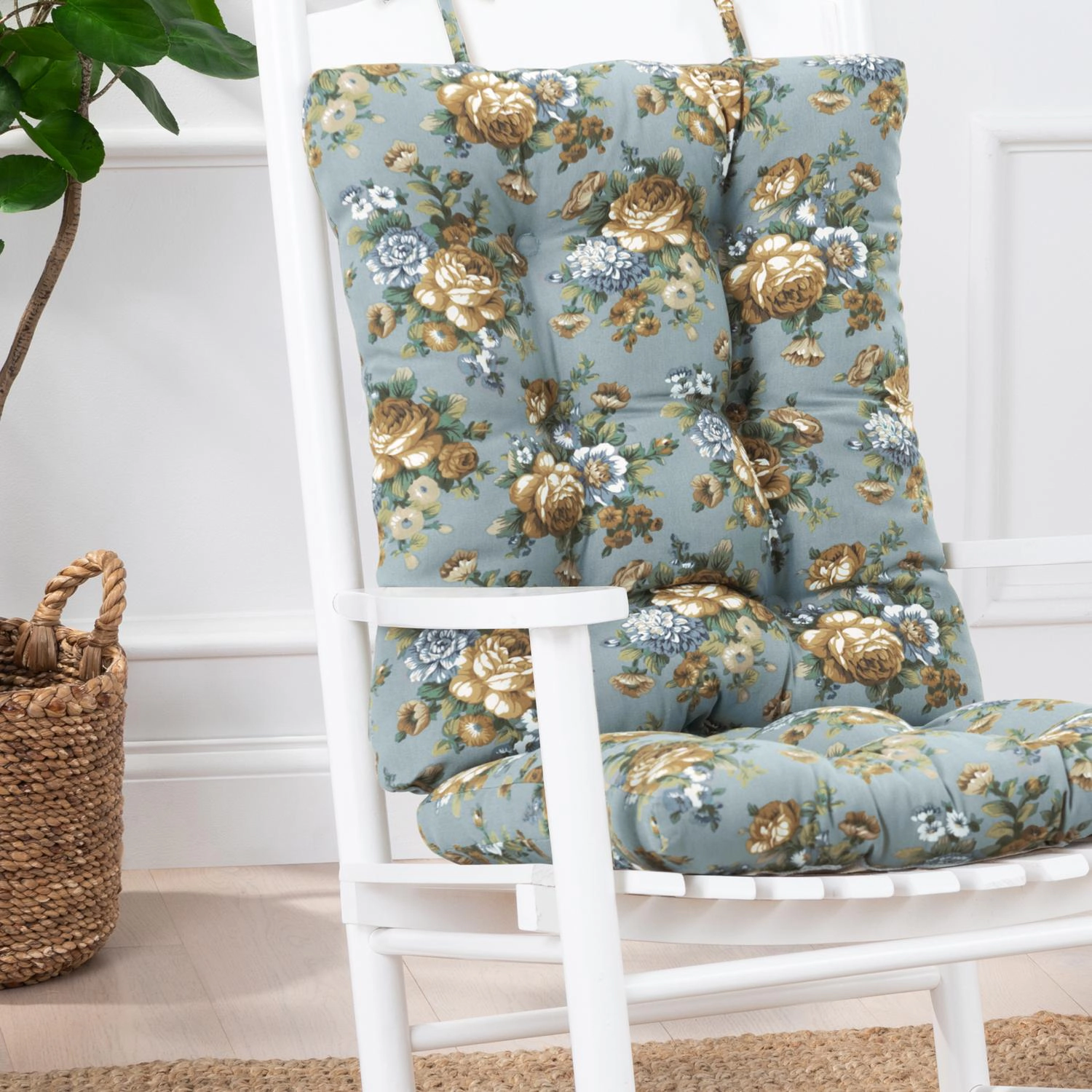 Ellis Bella Rose Stylish Medium Scale Printed Floral Pattern Ties to Secure Rocker Set 18"x24" Wedge