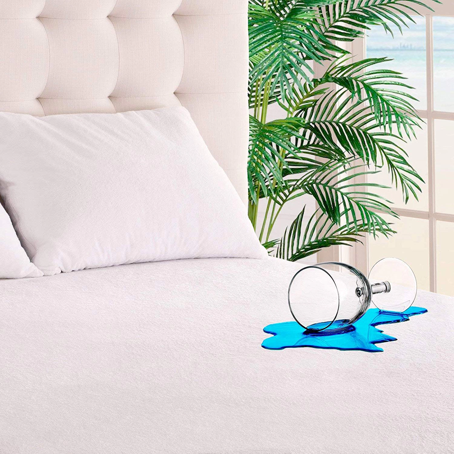 J&V TEXTILES Zippered Waterproof Mattress Encasement Protector