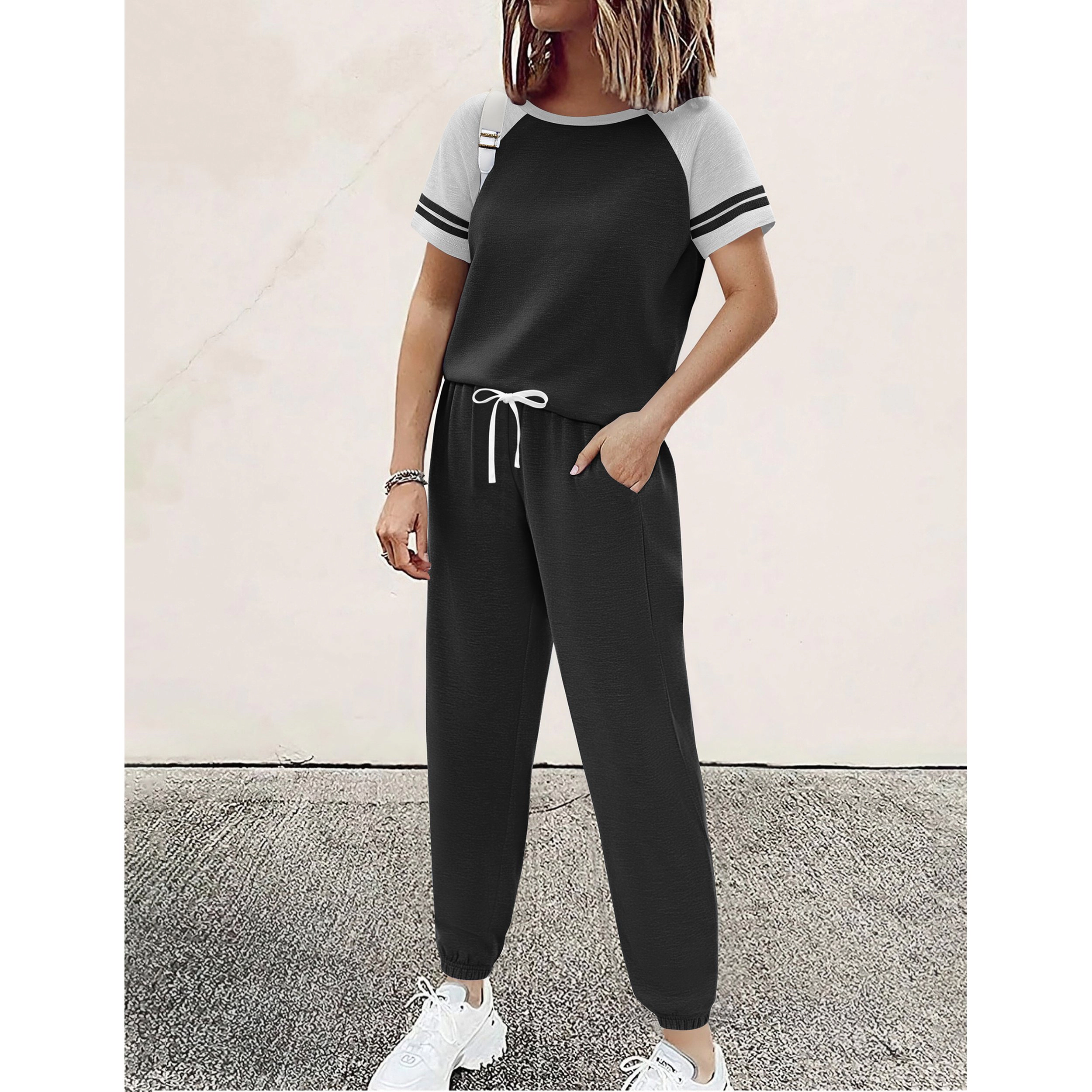 Ekouaer Lounge Sets for Women Two Piece Pajama Set Short Sleeve Crewneck Jogger Outfits
