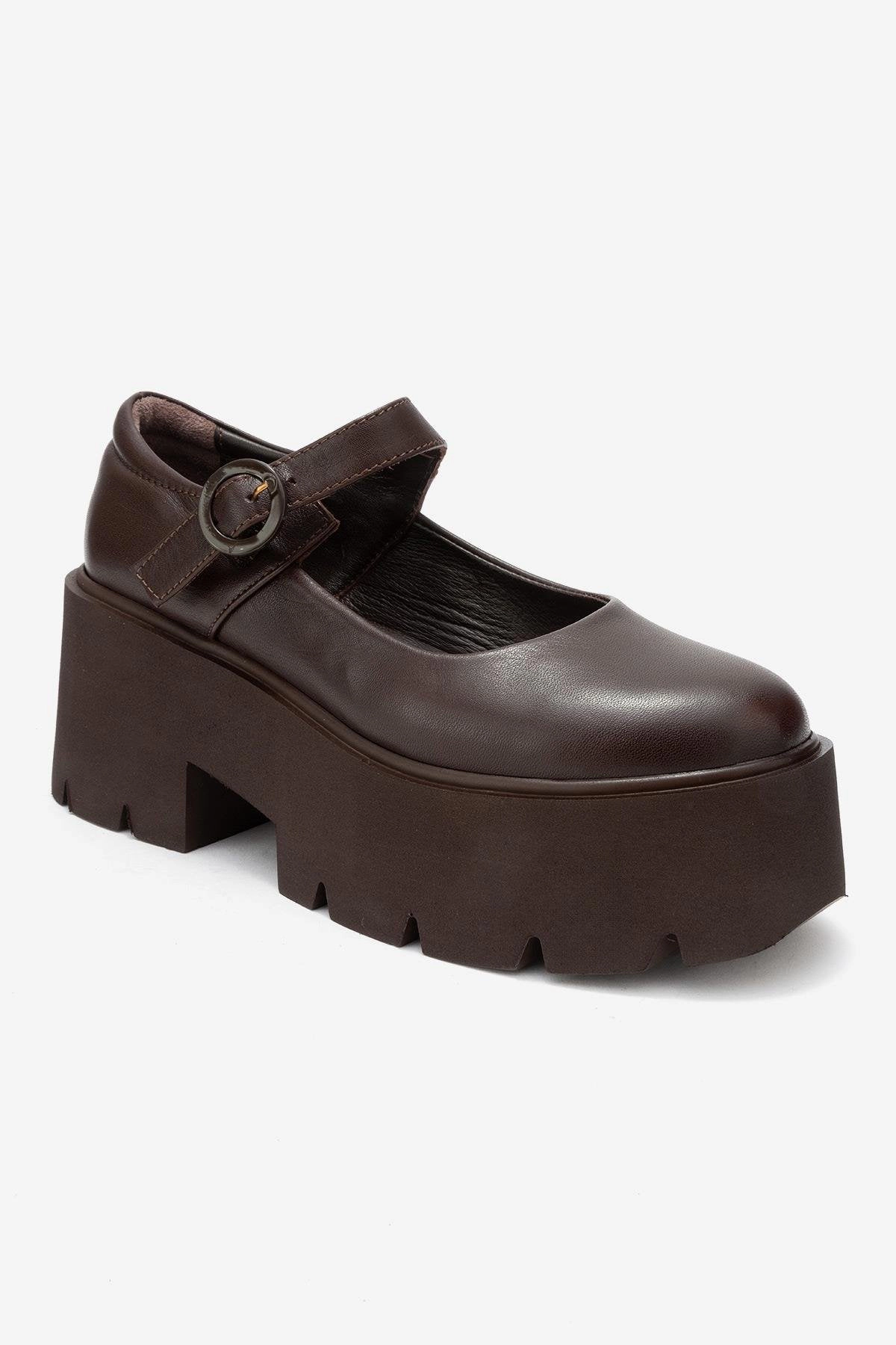 Forever & Always Womens Orina Leather Platform Mary Jane Shoe