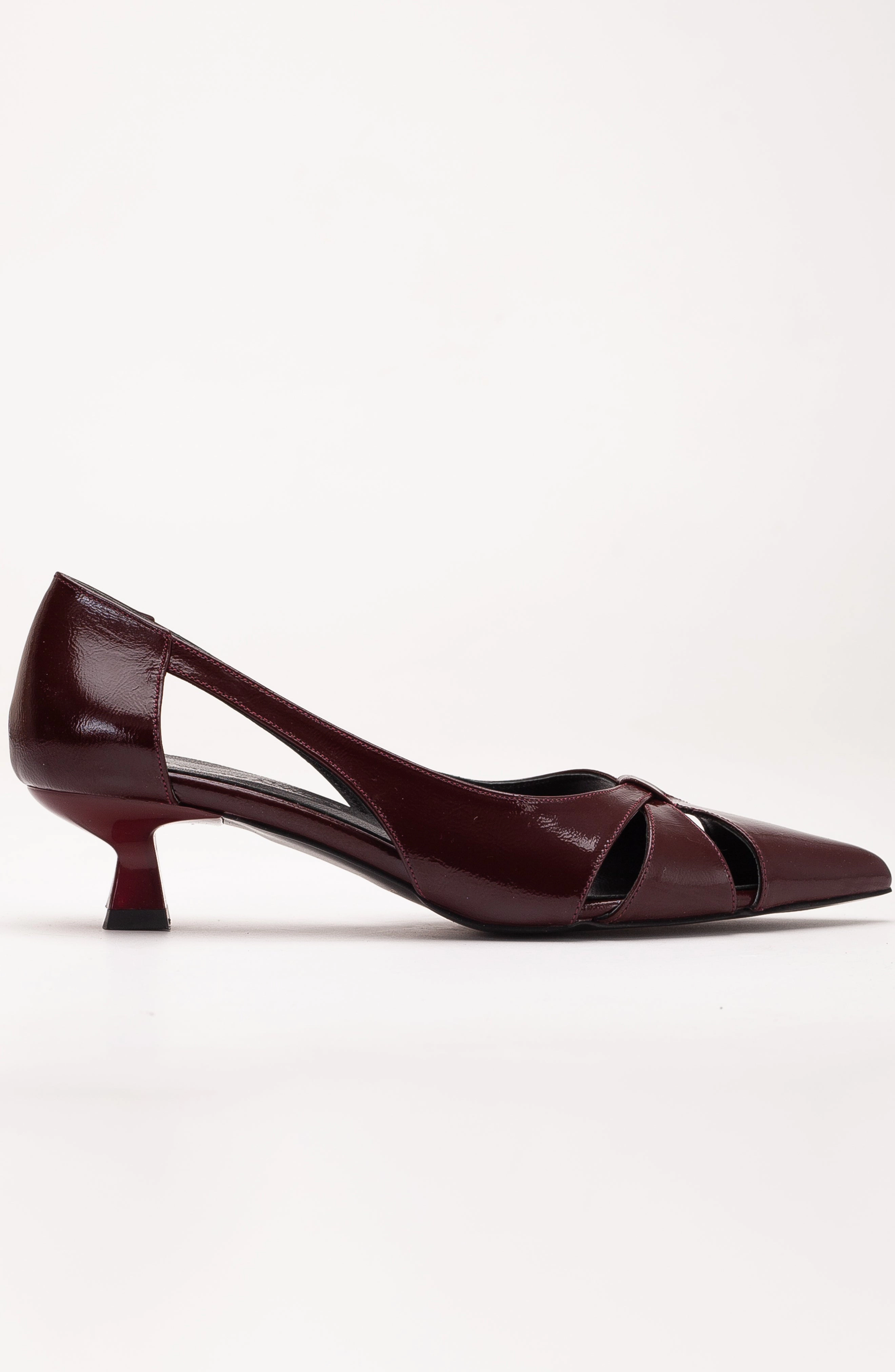 Forever & Always Womens Sidal Kitten Heel Leather Pumps
