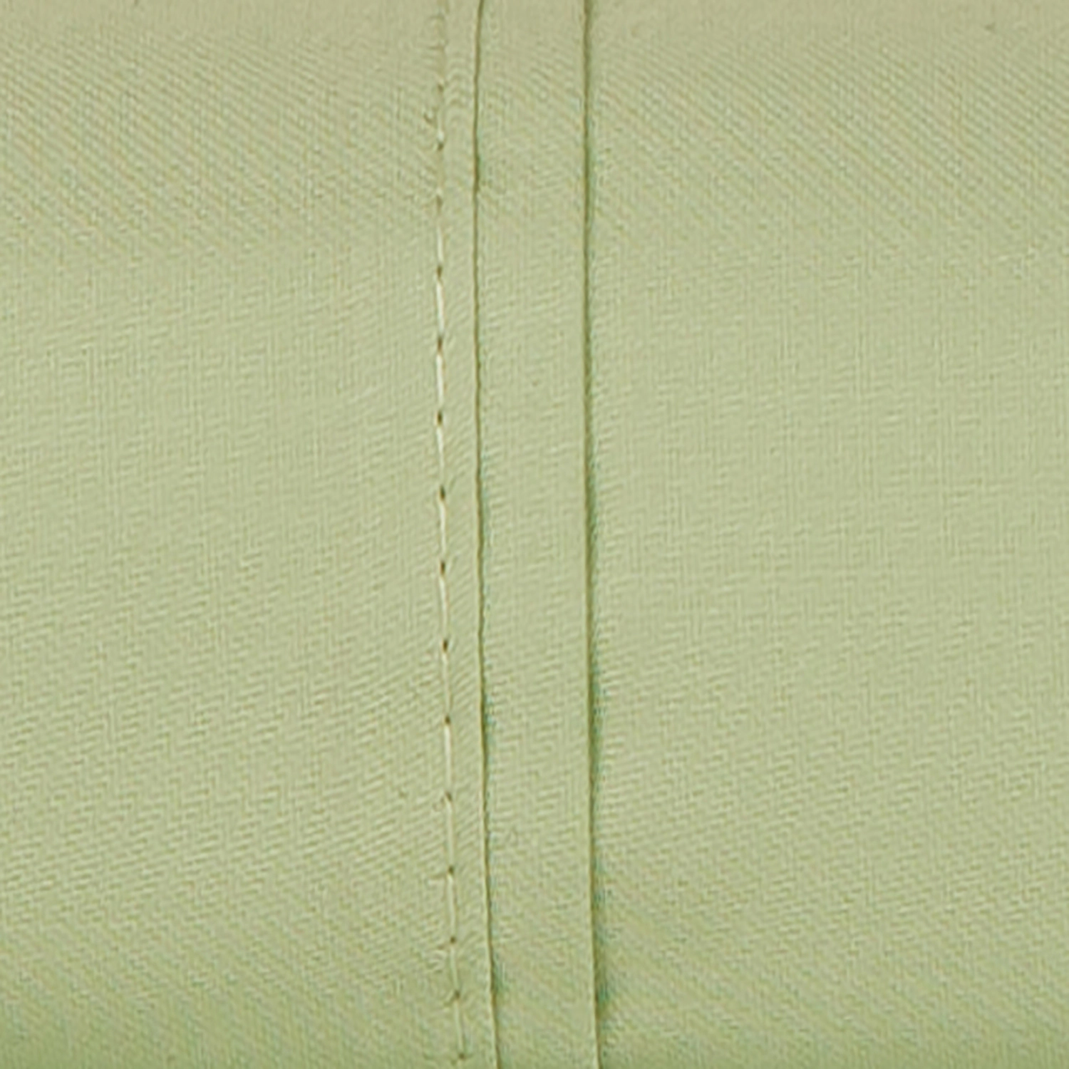 Castle Hill Premium Lightweight 330 Thread Count Cotton Sateen 4 Pieces Sheet Set Queen Celedon