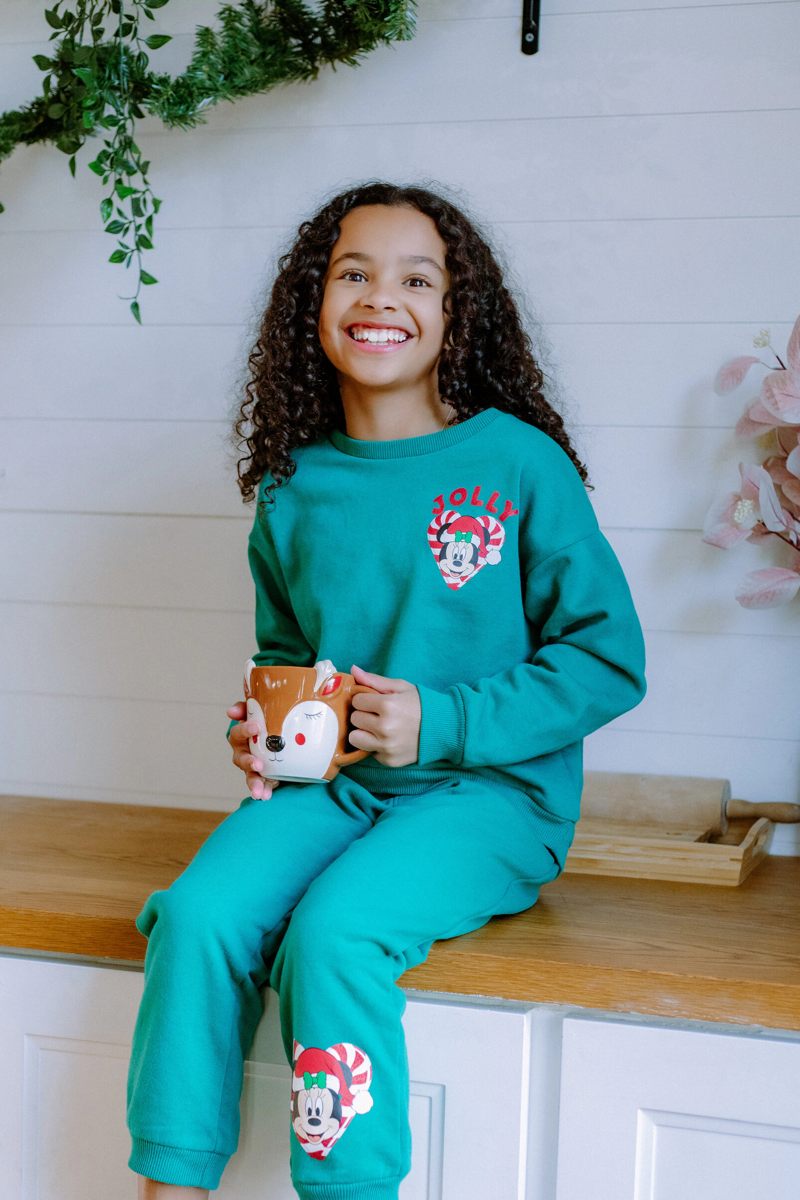 Disney Minnie Mouse Little Girls' Holiday 2-Piece Sweatshirt and Joggers Set