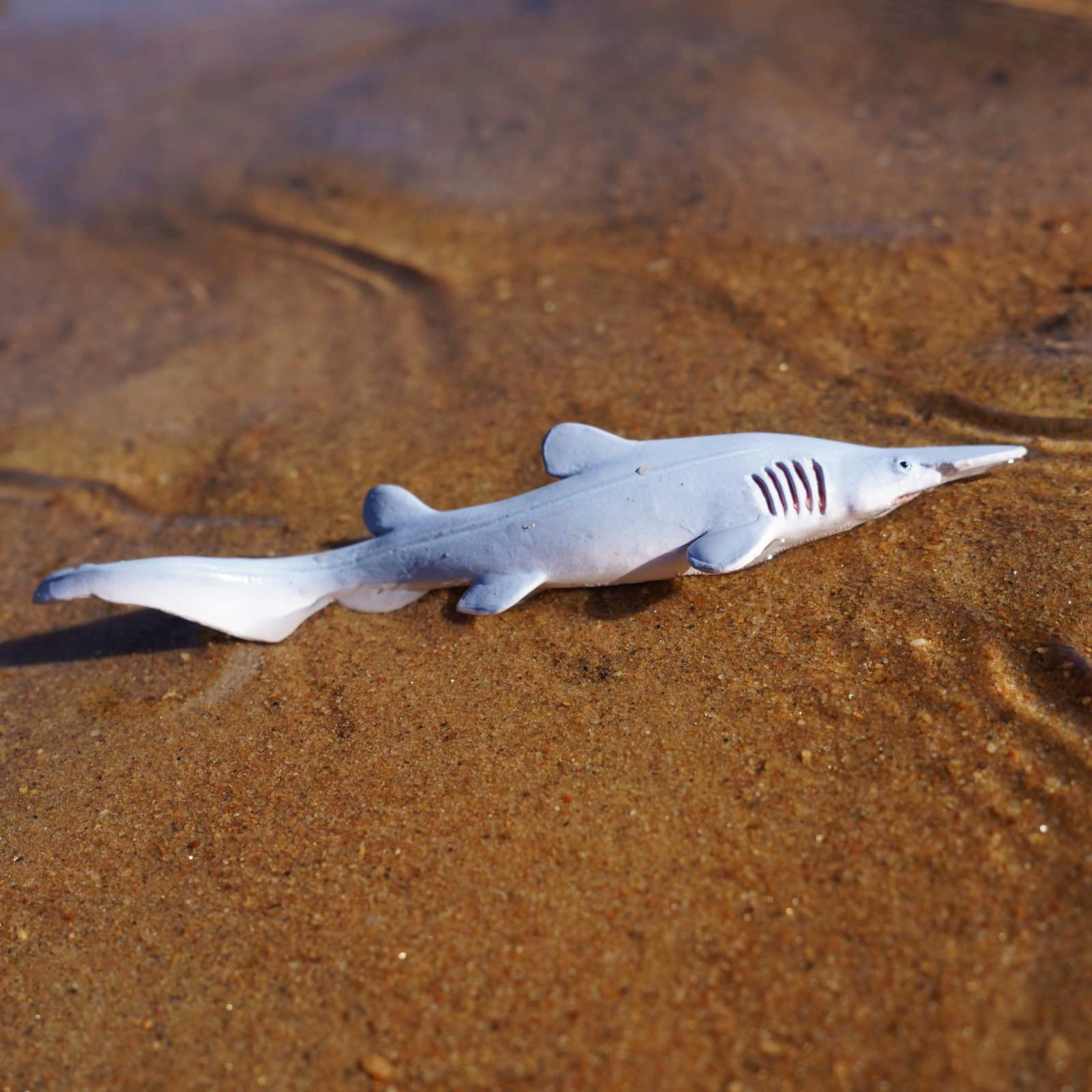 Safari Ltd. - Goblin Shark Kids Toy Figure