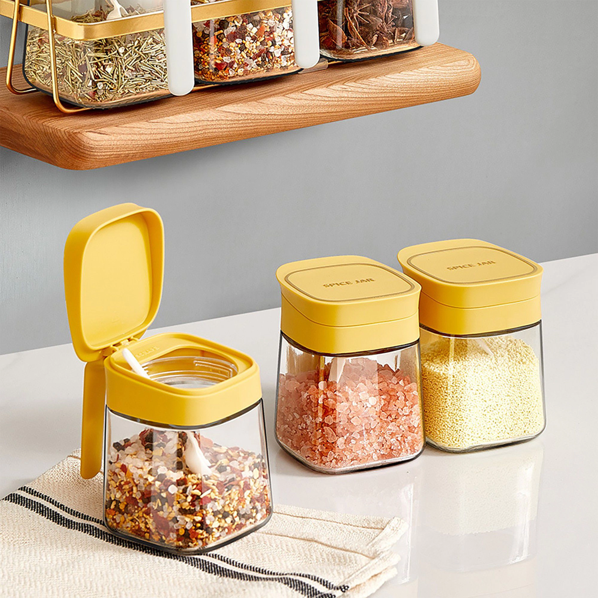Alilang Women Glass Seasoning Jar with Spoon, Lid and Easy-Grip Handle