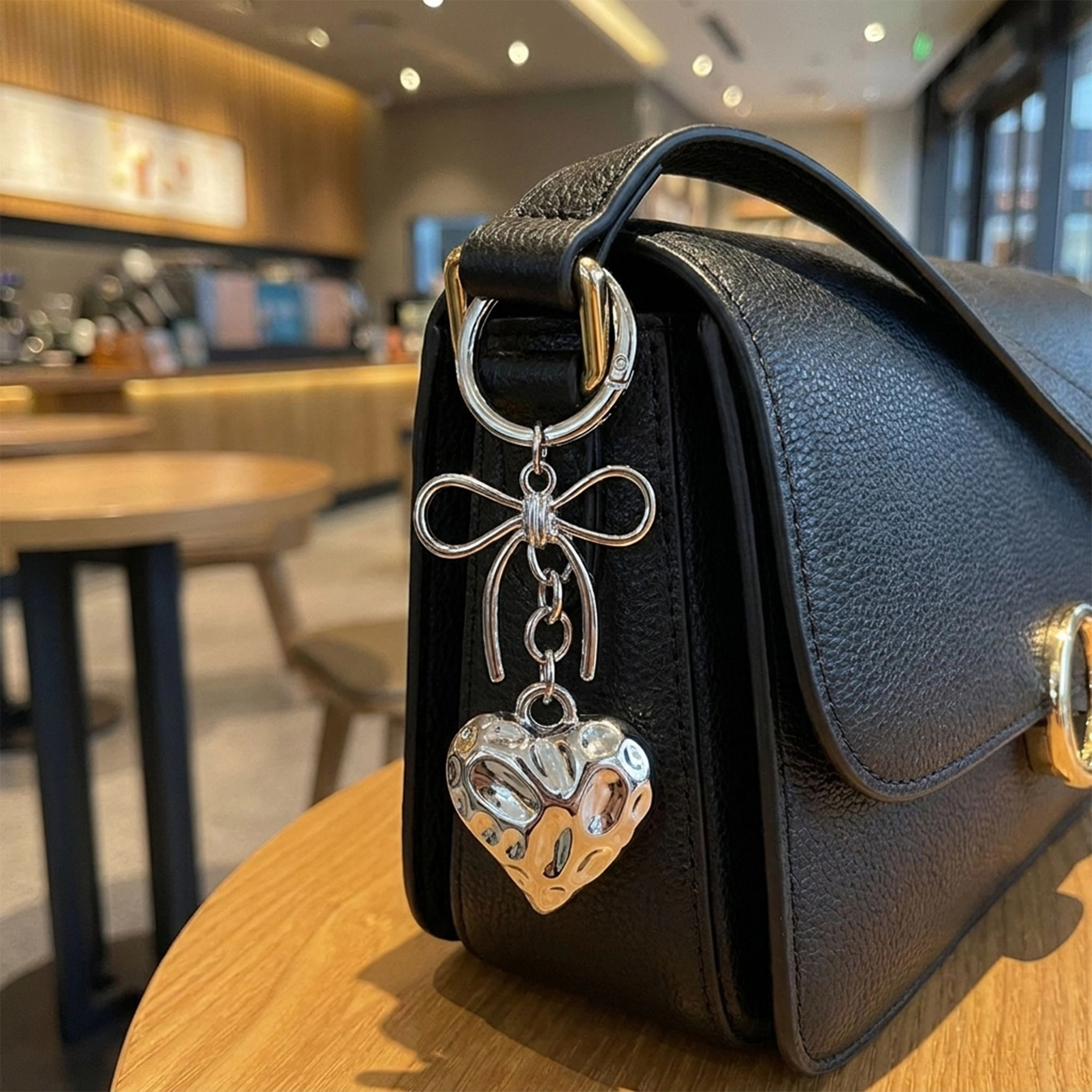 Alilang Women's 2 Pack Metal Heart Keychain with Bow Accent Clip and Polished Bag Charm Pendant, Style-A