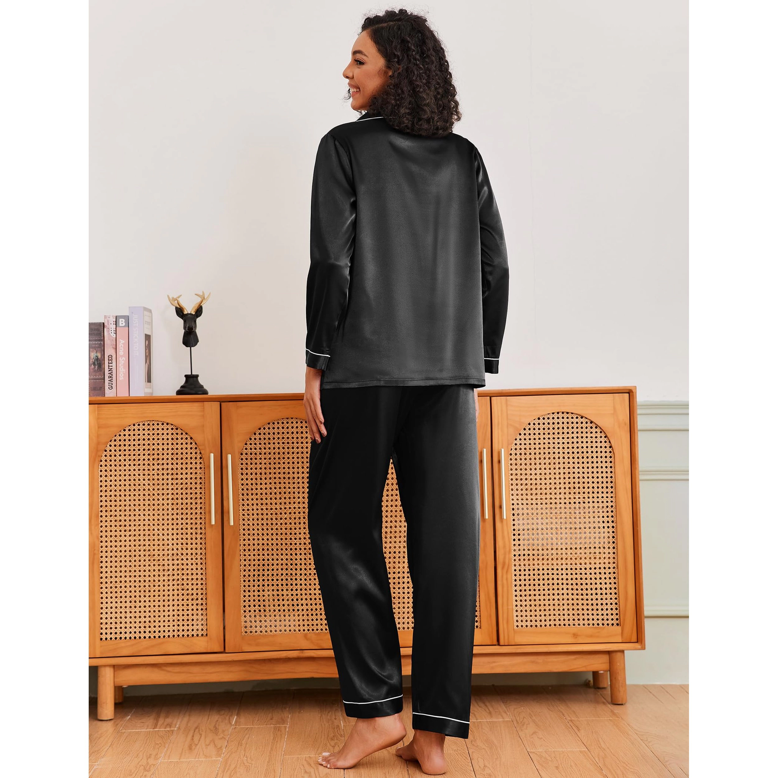Ekouaer Silk Pajamas for Women Classic Button Down Satin Pajama Sets Long Sleeve Lounge Set