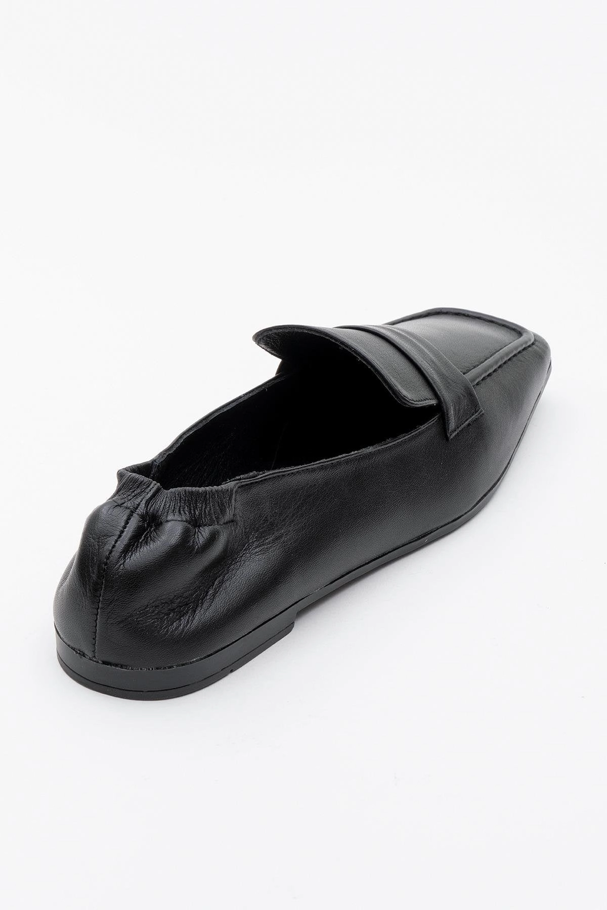 Forever & Always Womens Liepa Leather Loafers