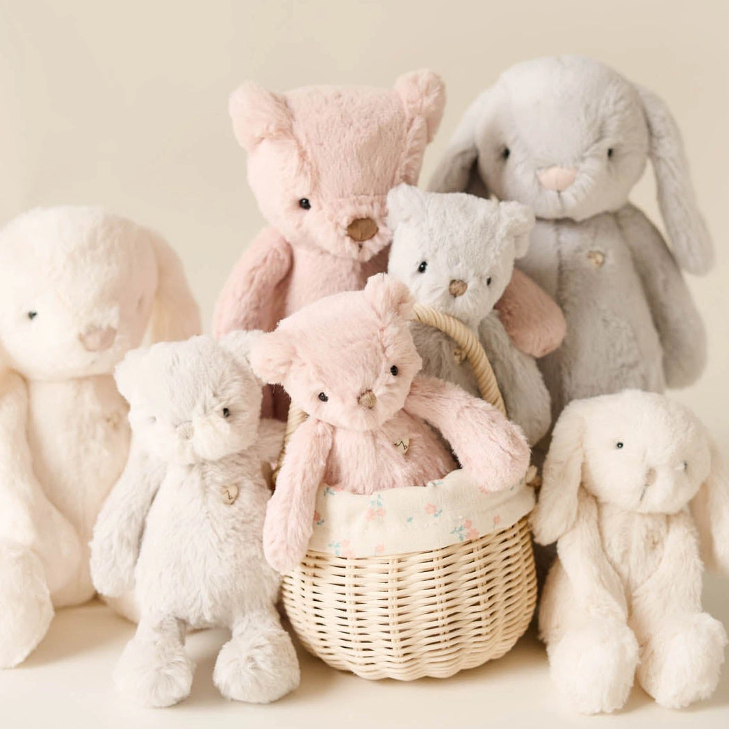 Snuggle Bunnies Little Georgie the Bear 8"