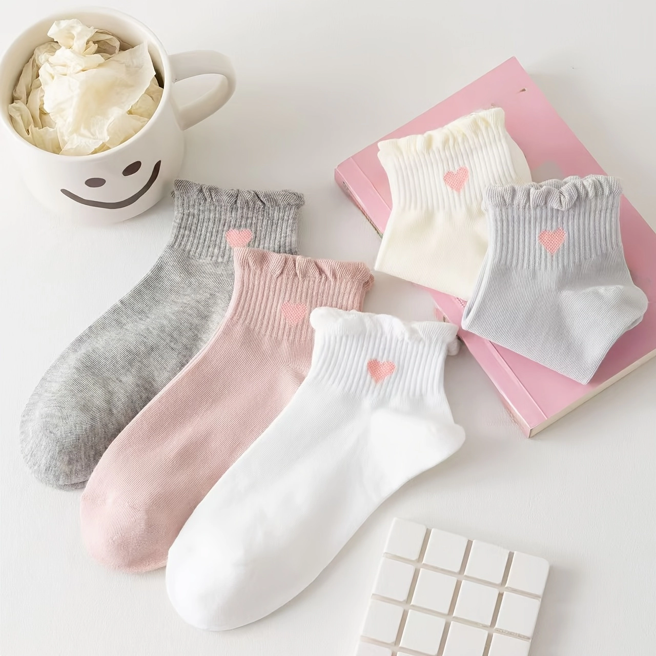 Wardrobe Whimsy 5 Pairs Women Socks Soft and Lightweight Ankle Socks