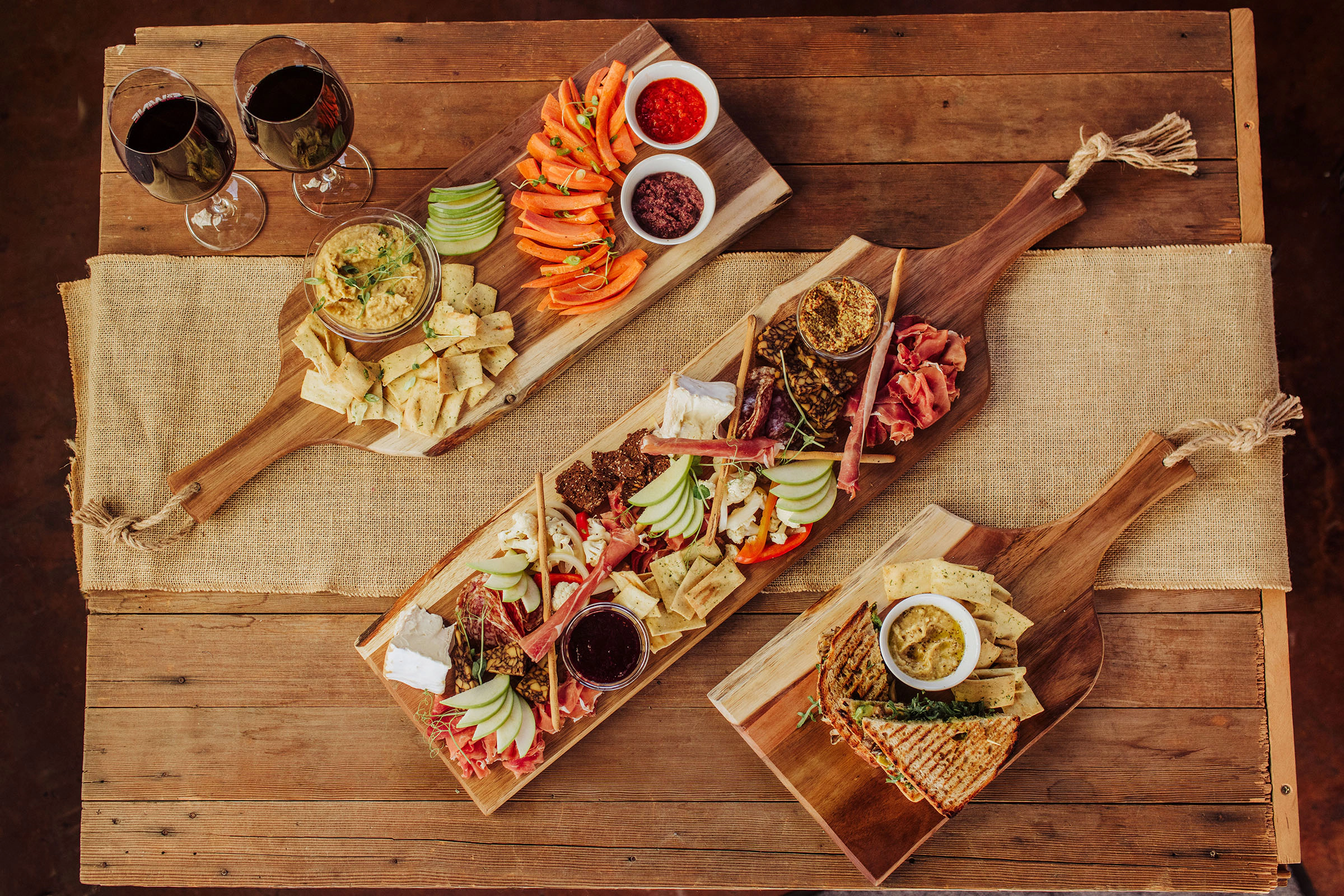 TOSCANA Set of 3 Artisan Serving Planks (18", 24", 30")
