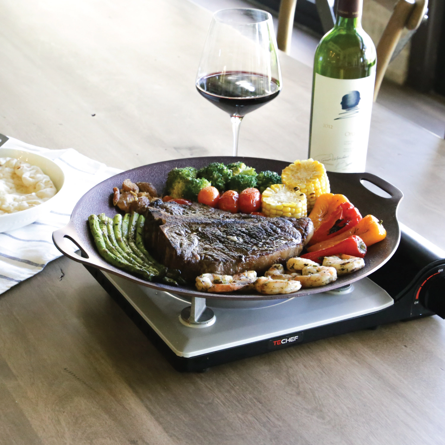 TECHEF 14 Inch Round Griddle Grill Pan