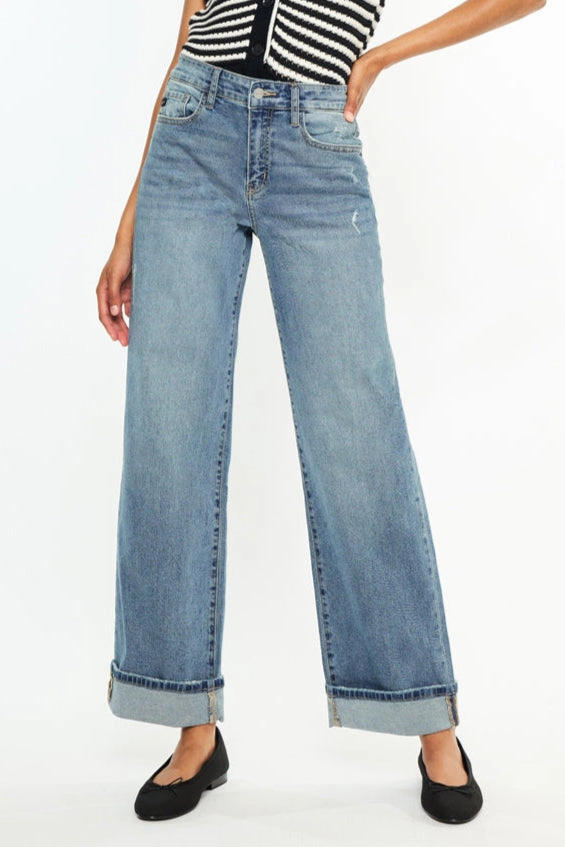 KanCan Women's Essentials High Rise Wide Jeans Bellen