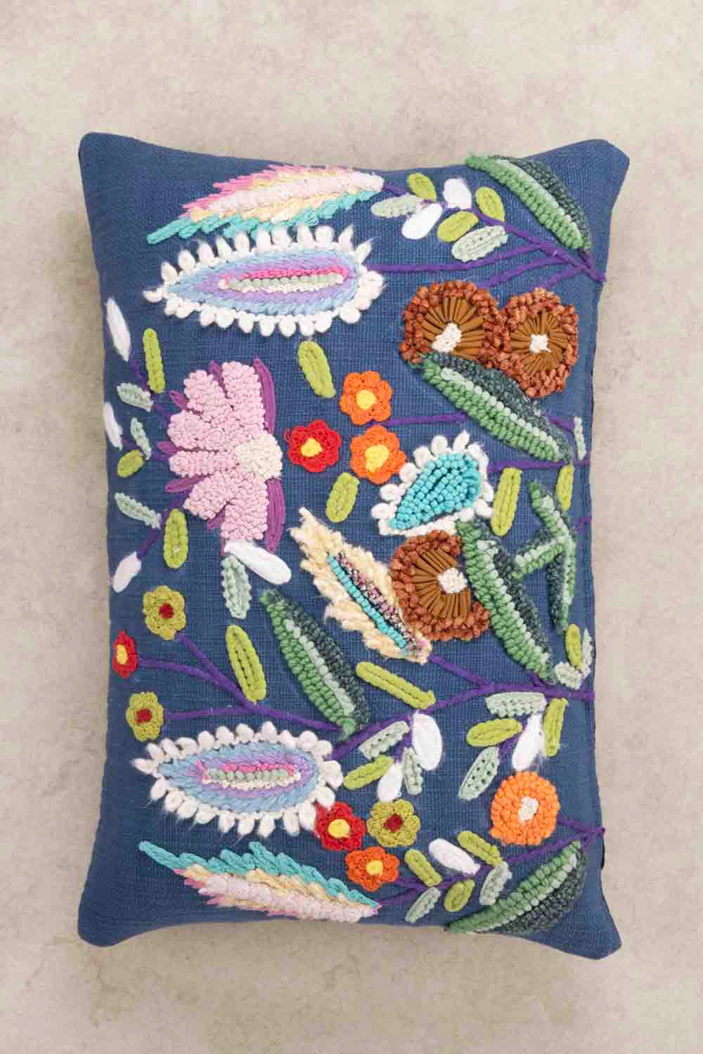 GAURI KOHLI Geneva Throw Pillow 16"x24"