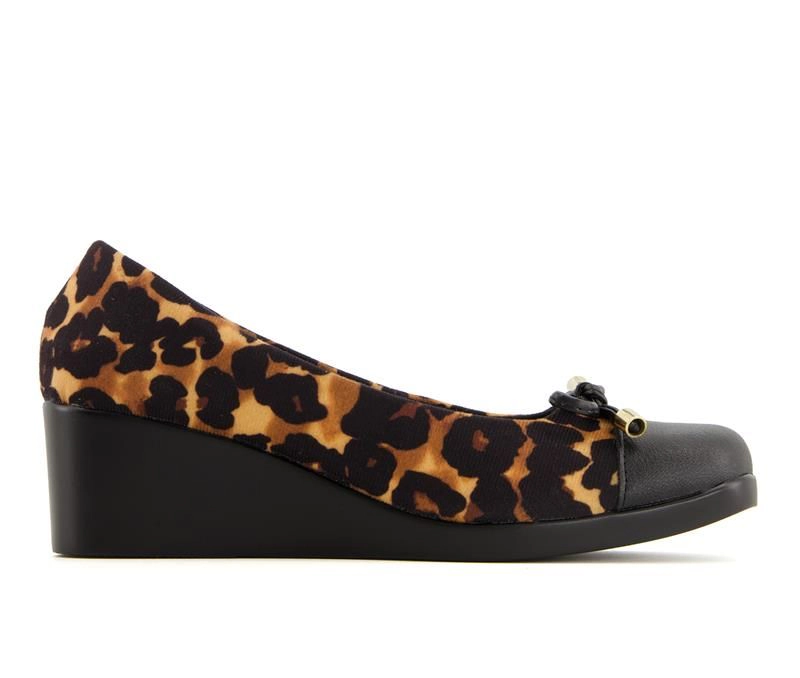 Andrea Womens Wedge Moccasins