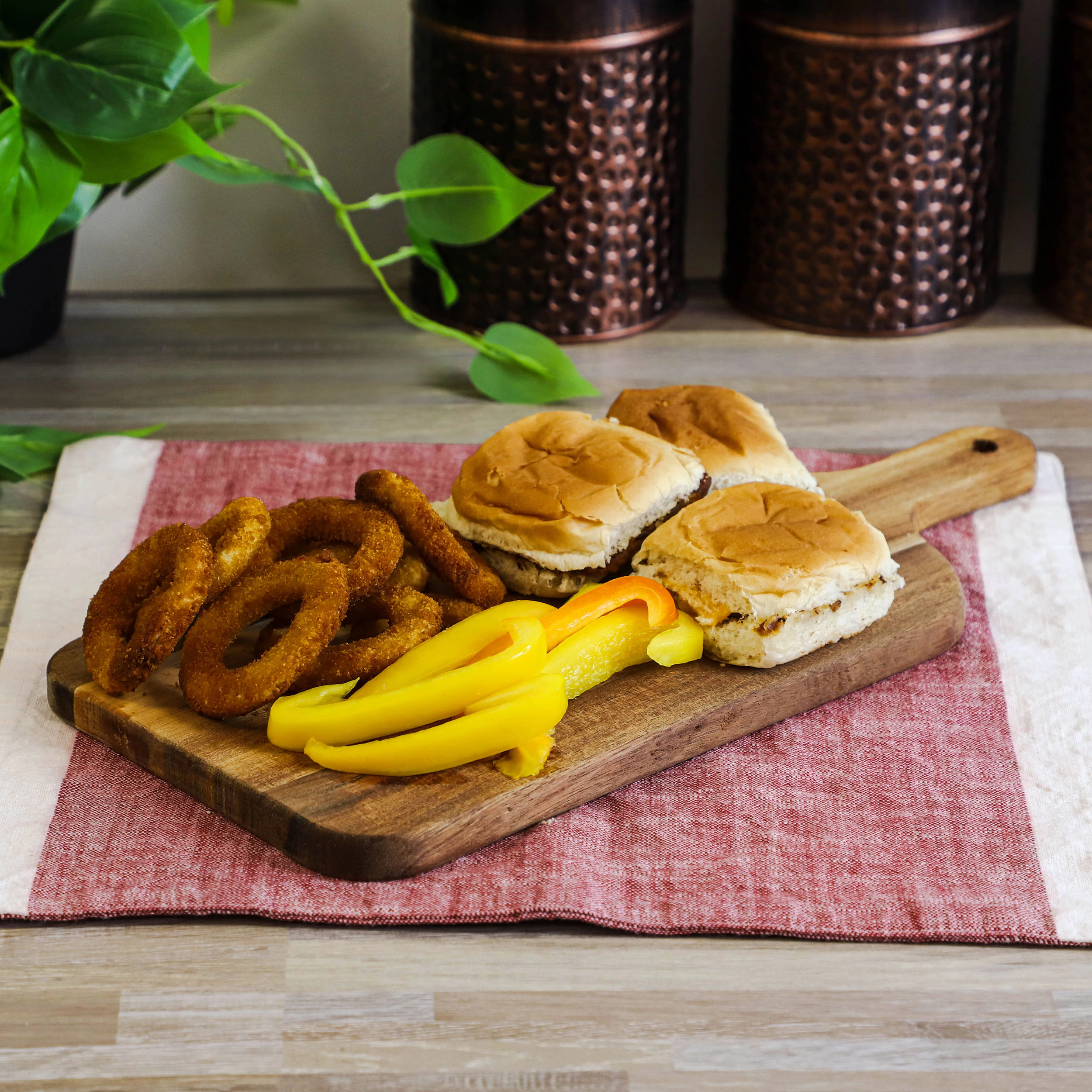 MegaChef 11.5 Inch Acacia Wood Charcuterie Cheese Board