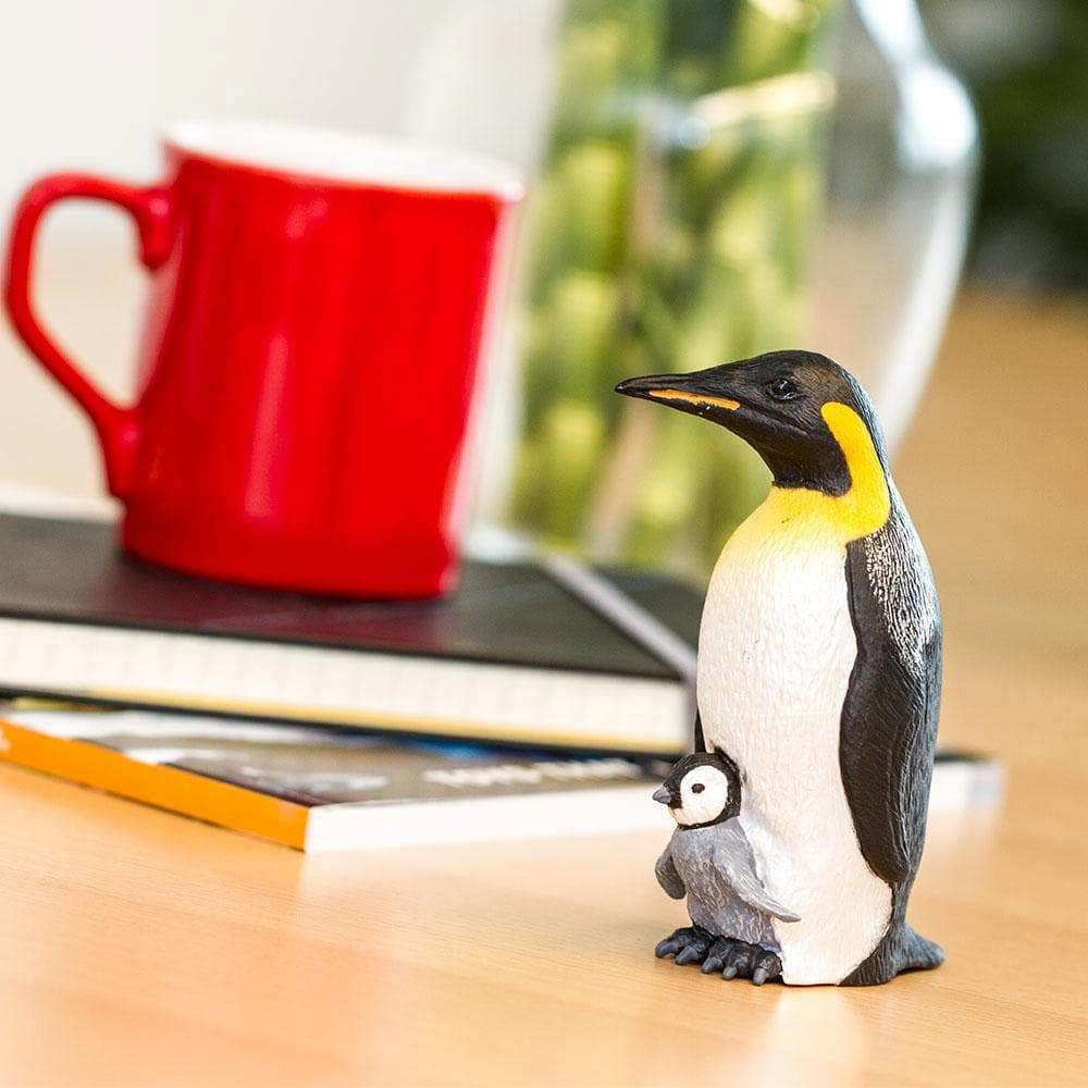 Safari Ltd. - Emperor Penguin with Baby Kids Toy Figure