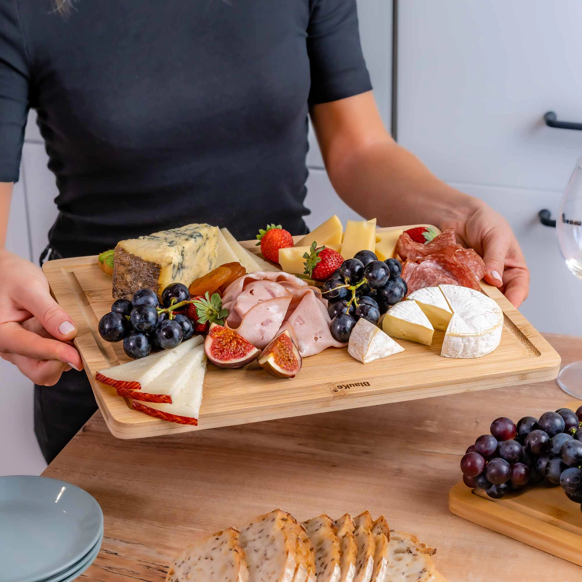 Wood Cutting Board for Kitchen - Wooden Serving Tray - 15x10inch Bamboo Chopping Board with Juice Groove and Handles