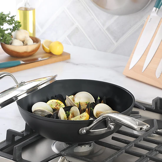 Frok All in One 11 Inch Nonstick Aluminum Wok Frying Pan in Black with Lid