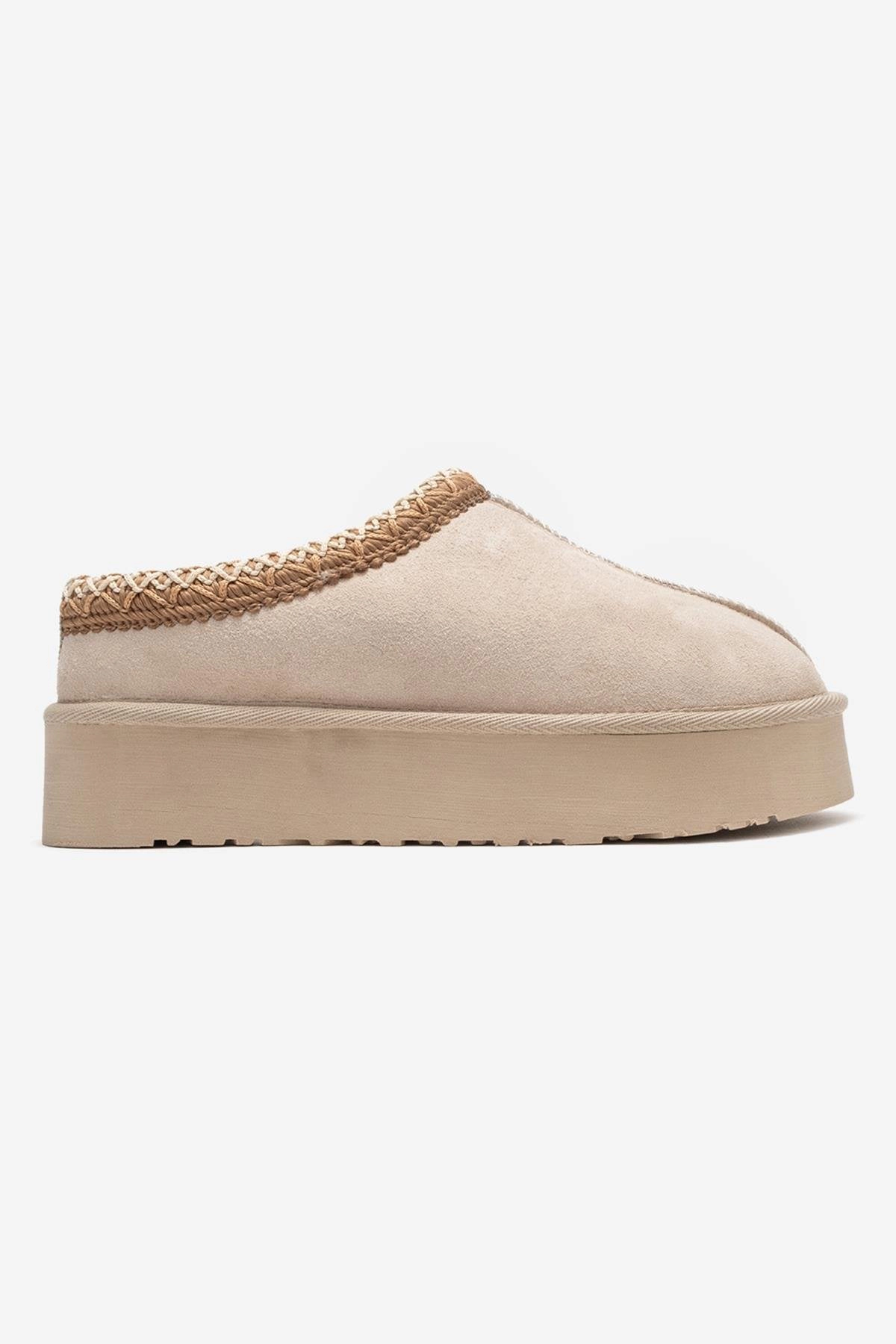 Forever & Always Womens Avelia Leather Winter Slippers