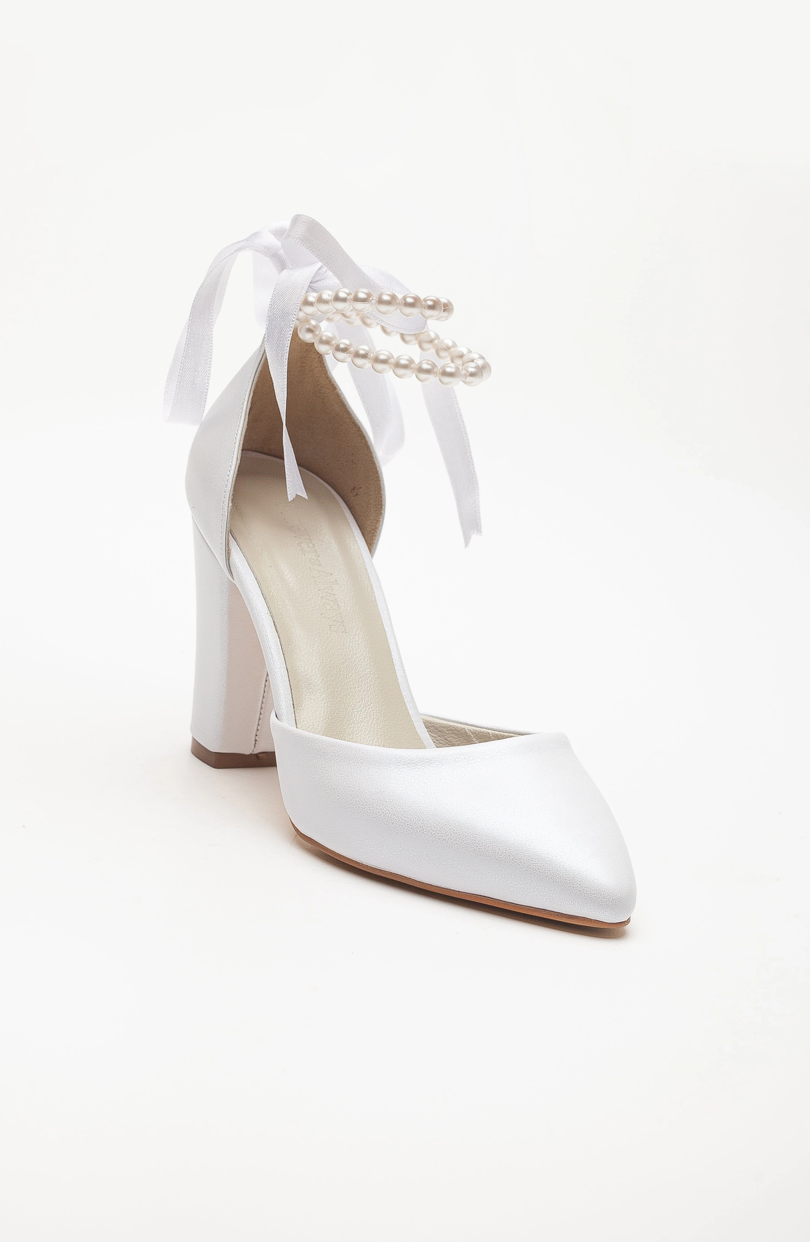 Forever & Always Womens Gilda Leather Bridal Pumps with Pearls