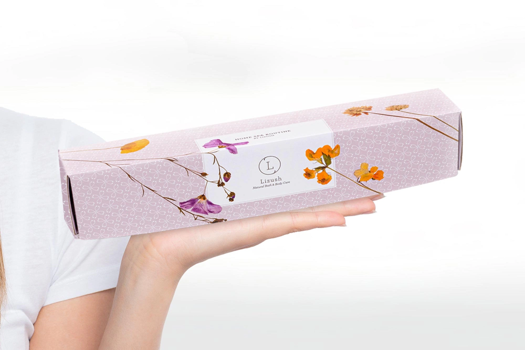 Lizush Soap Pamper Gift Box - Natural Spa Set for Her or Him, Lavender Relaxation Kit with Custom Note
