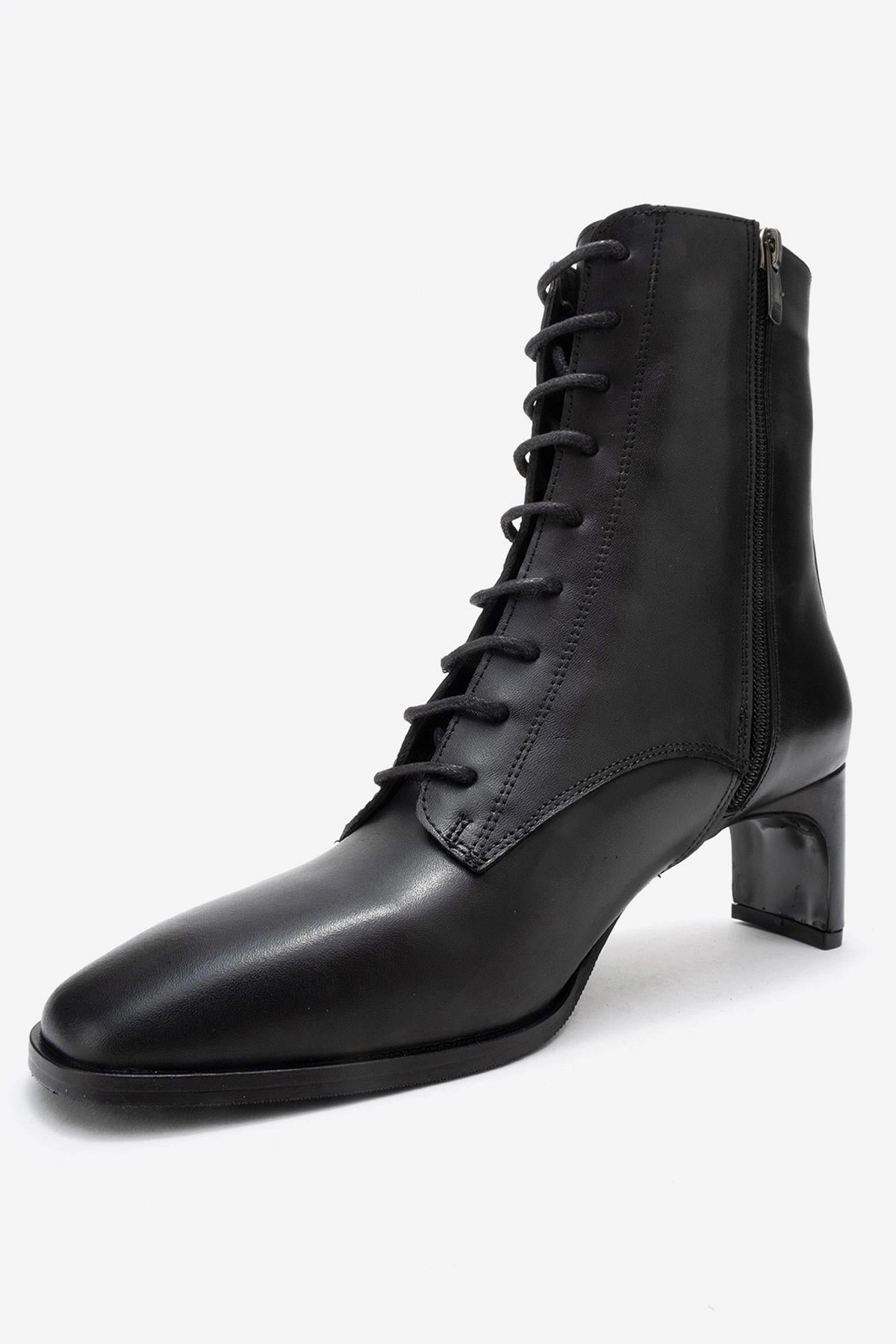 Forever & Always Womens Sudy Leather Lace Up Boots
