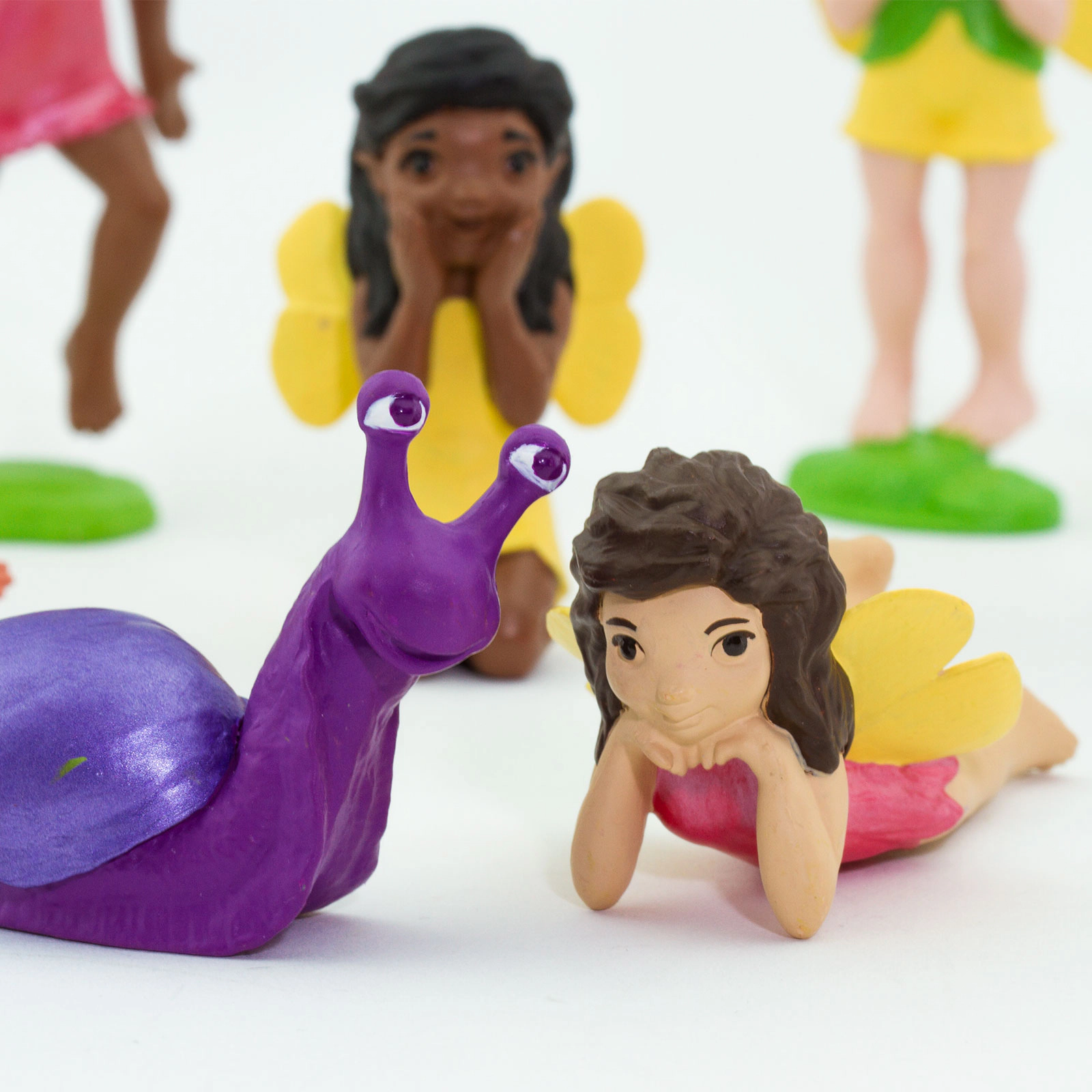 Safari Ltd. - Friendly Fairies Super TOOB - contains 12 Mini Figurines